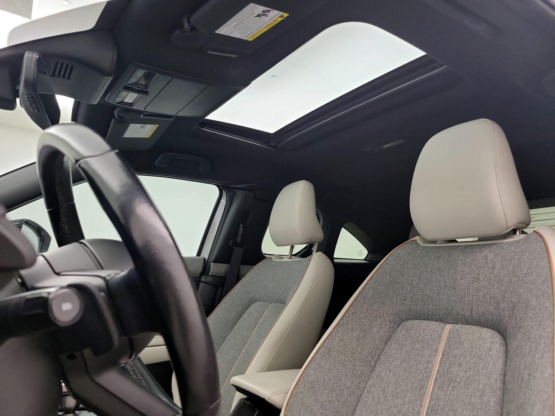 Thumbnail: 2022 Mazda MX-30 - 20