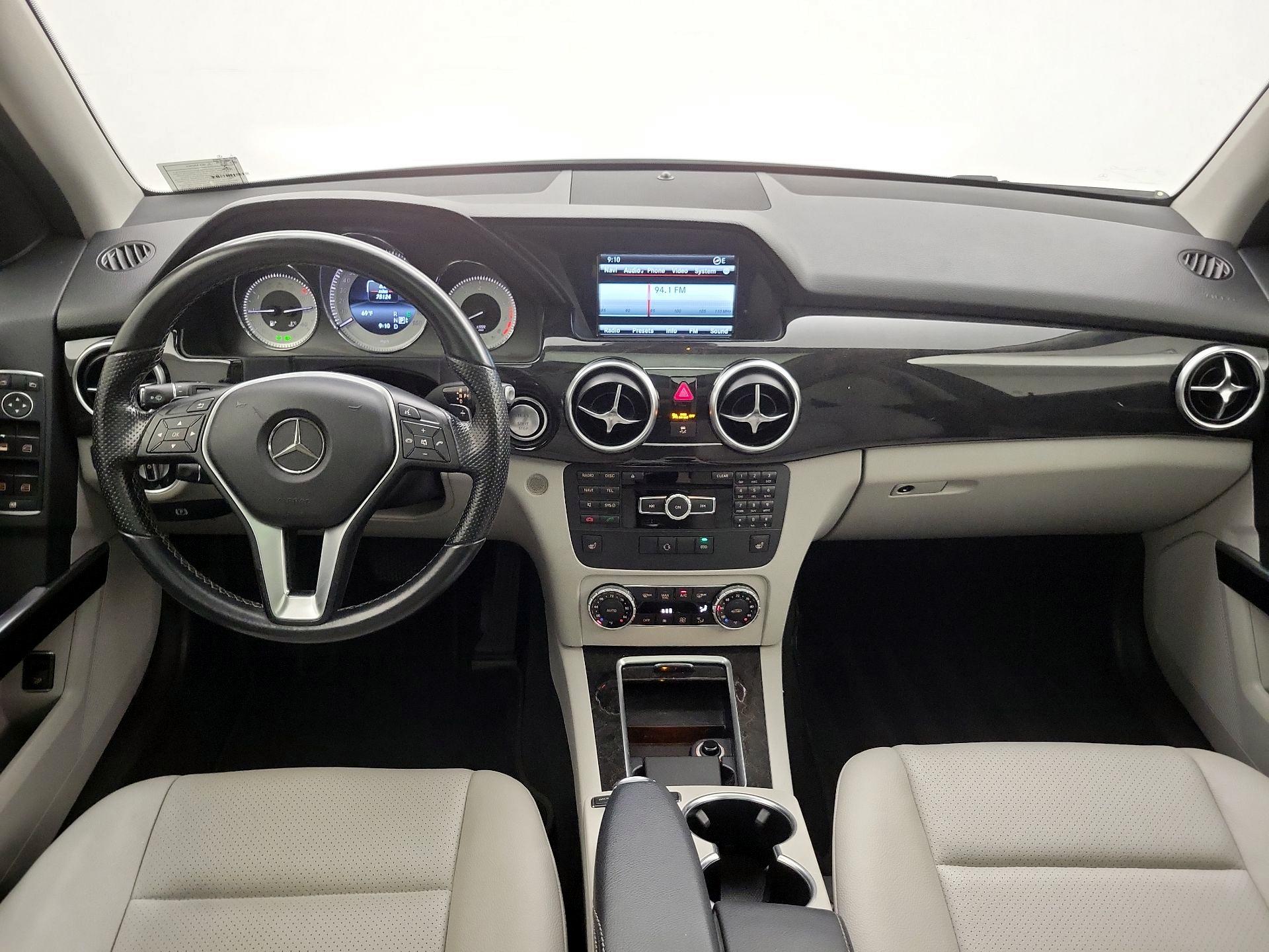 Thumbnail: 2015 Mercedes-Benz GLK - 9