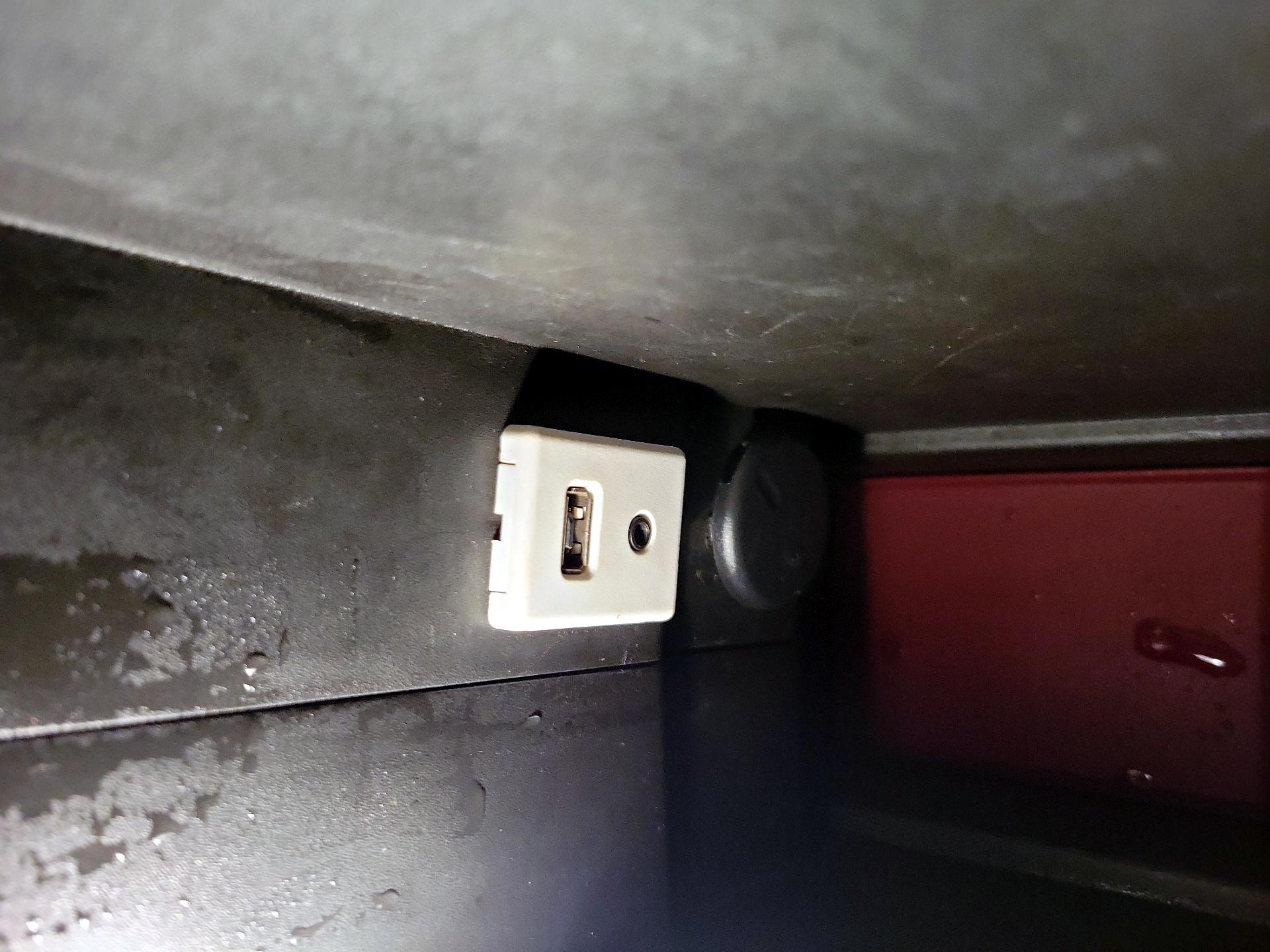 Thumbnail: 2015 Chevrolet Equinox - 17