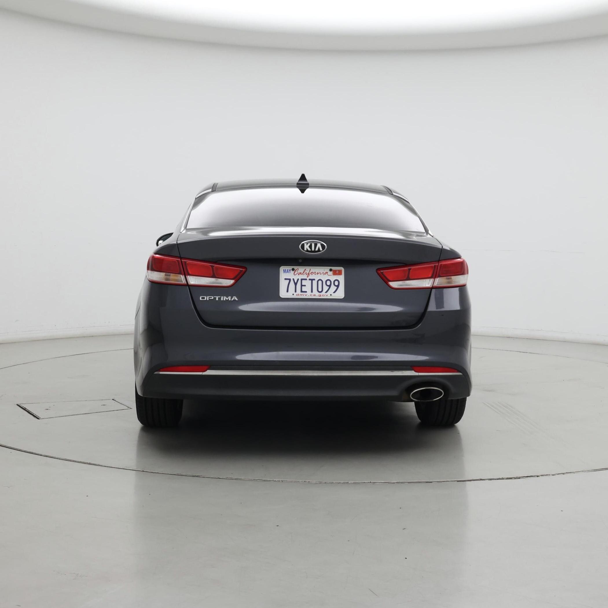 Thumbnail: 2017 Kia Optima - 6