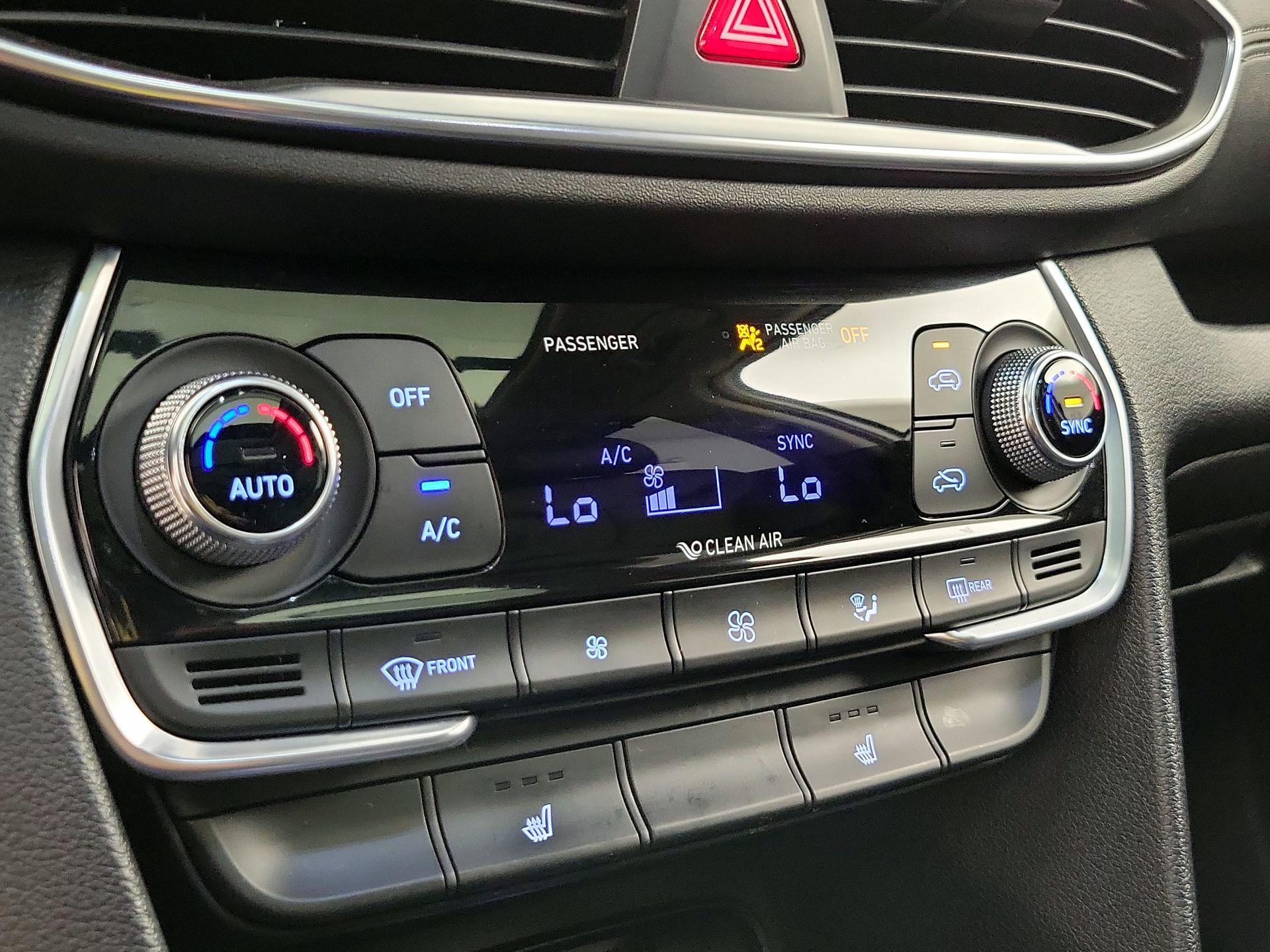 Thumbnail: 2020 Hyundai Santa Fe - 16