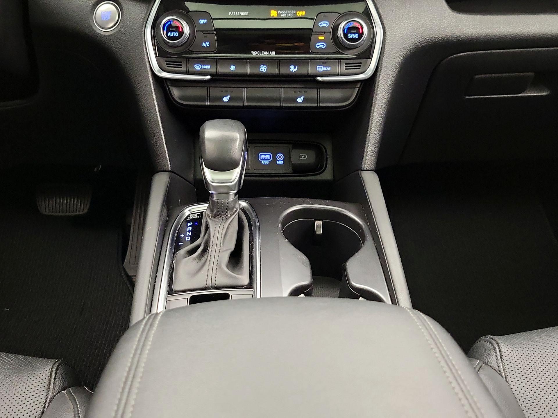 Thumbnail: 2020 Hyundai Santa Fe - 17