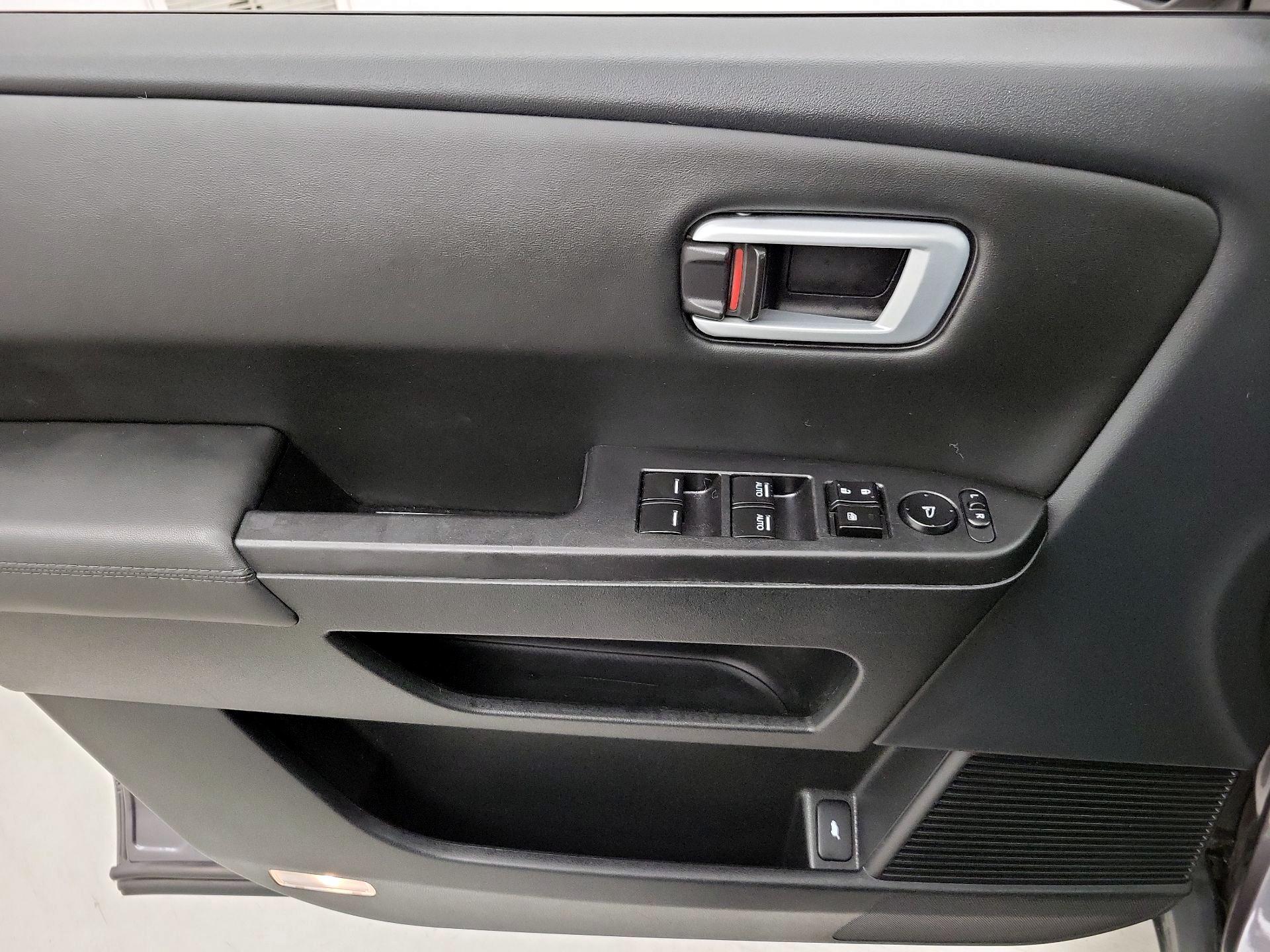 Thumbnail: 2015 Honda Pilot - 12