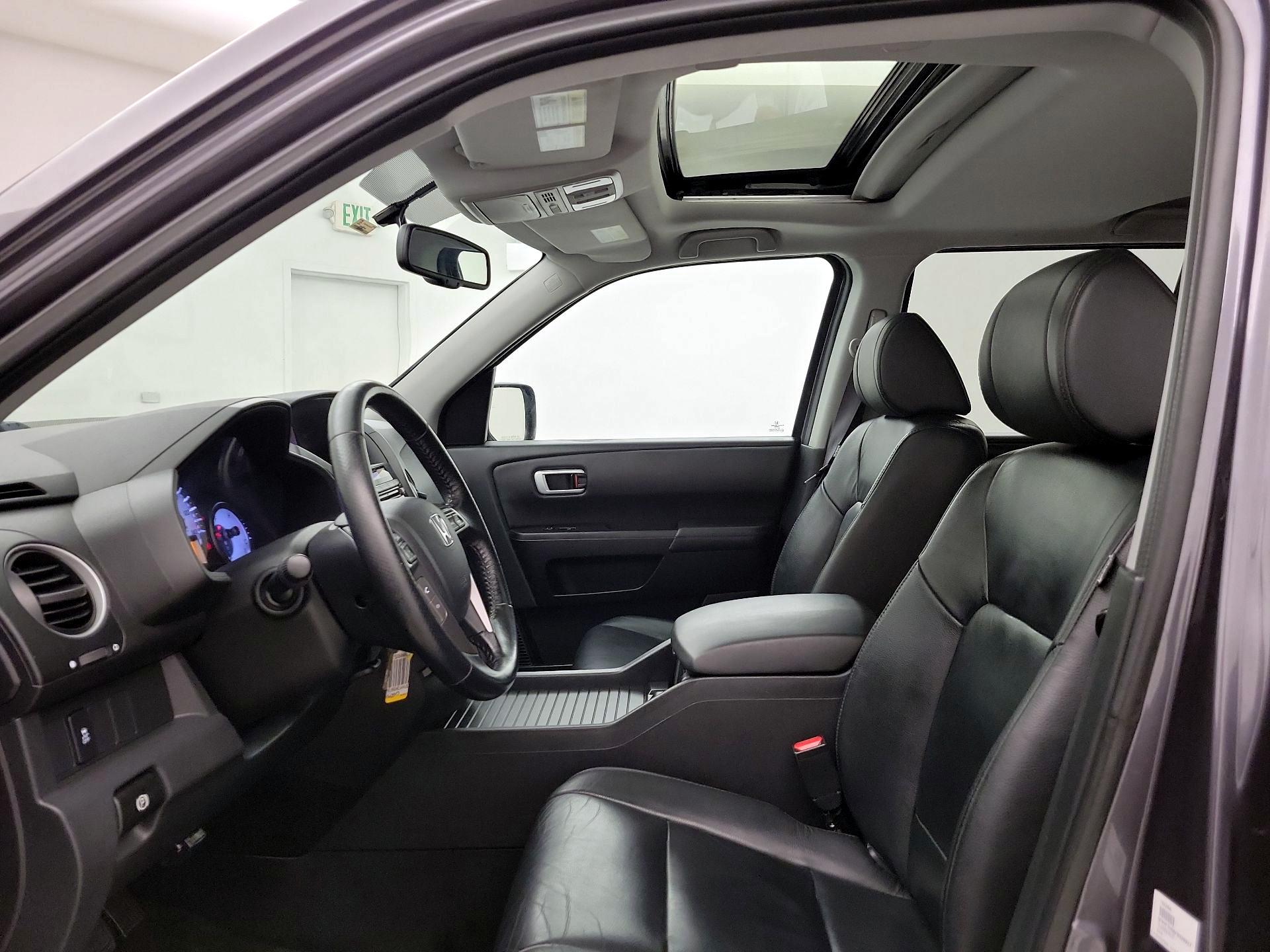Thumbnail: 2015 Honda Pilot - 19