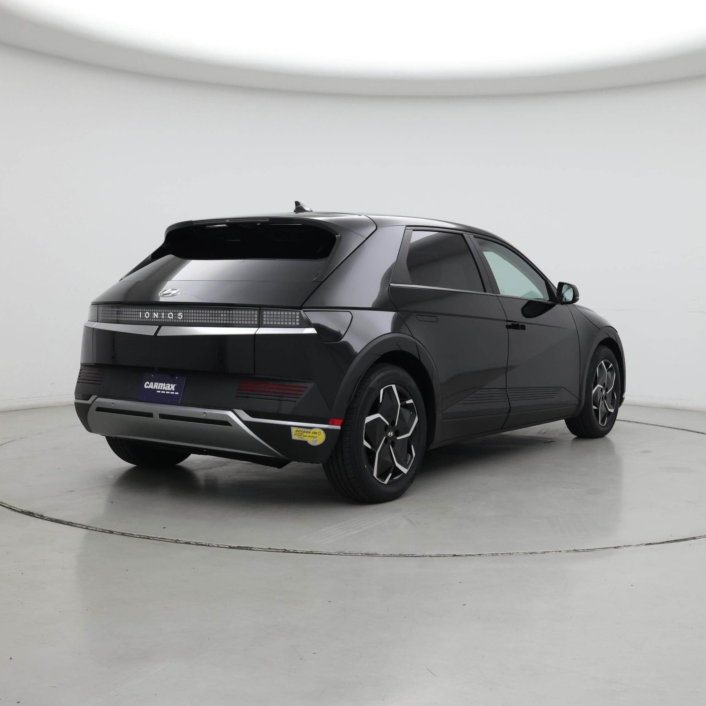 Thumbnail: 2022 Hyundai Ioniq 5 - 8