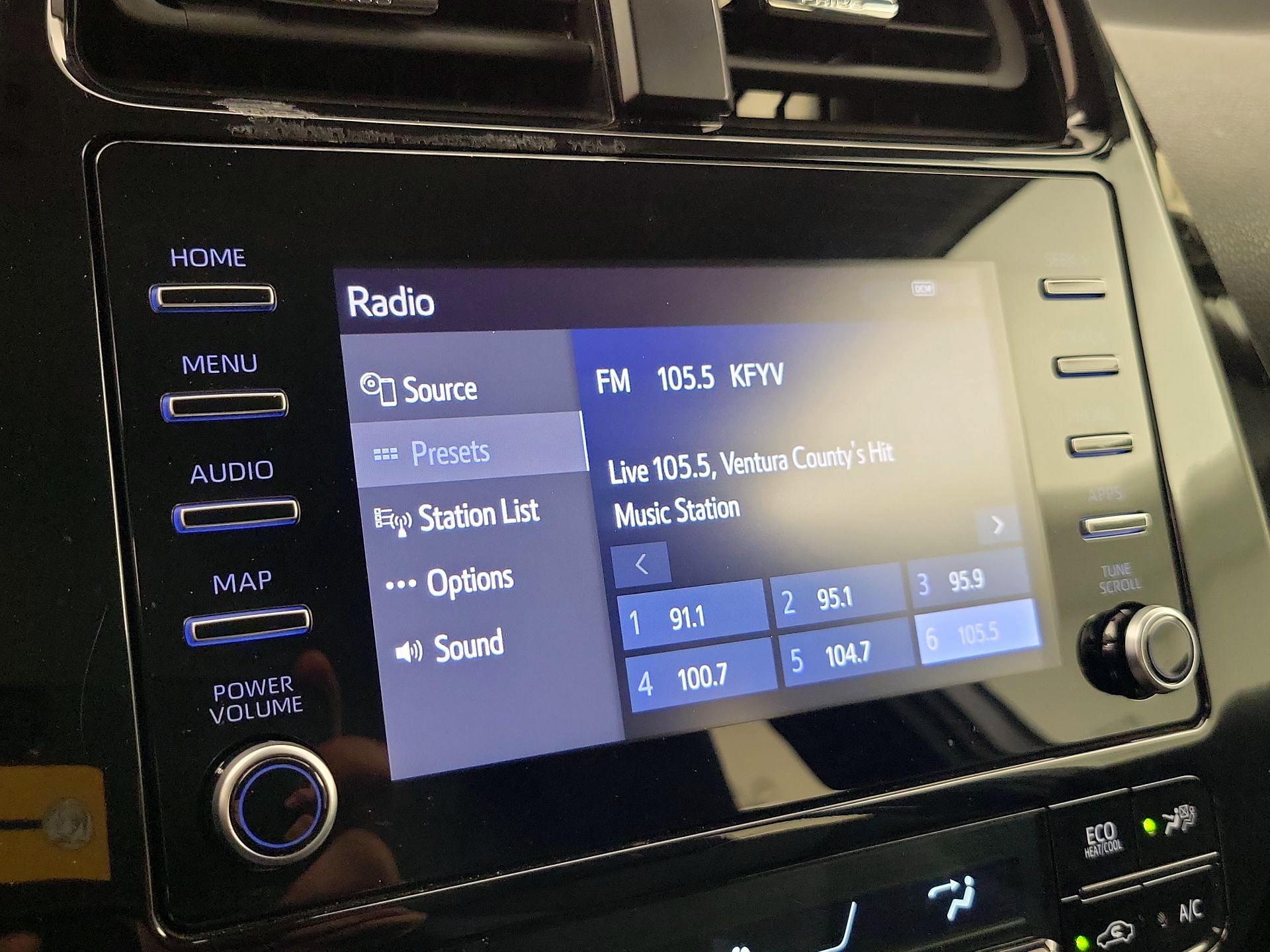 Thumbnail: 2020 Toyota Prius - 15