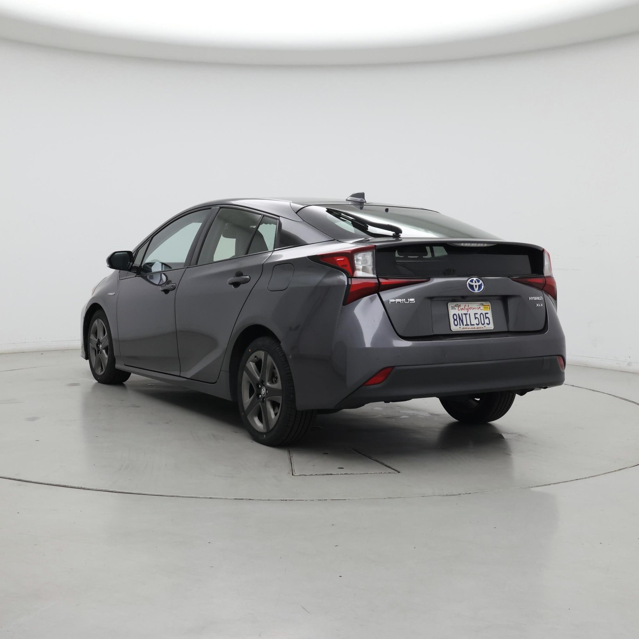 Thumbnail: 2020 Toyota Prius - 2