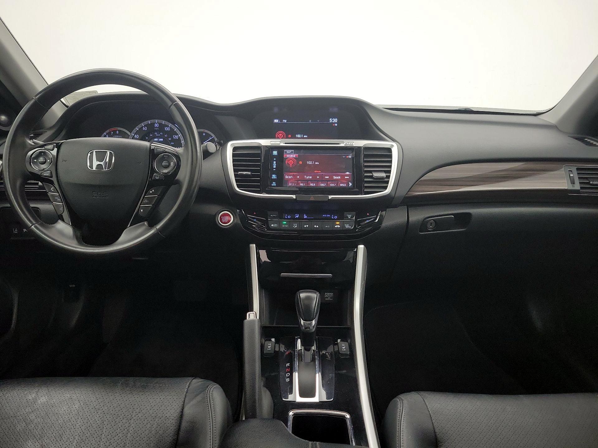 Thumbnail: 2016 Honda Accord - 9