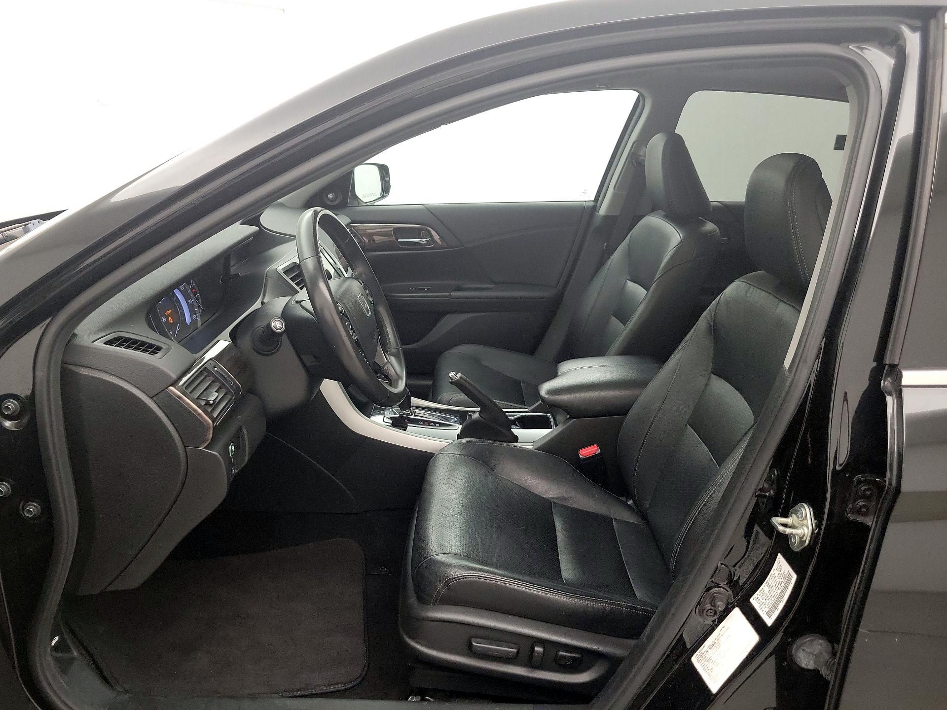 Thumbnail: 2016 Honda Accord - 11