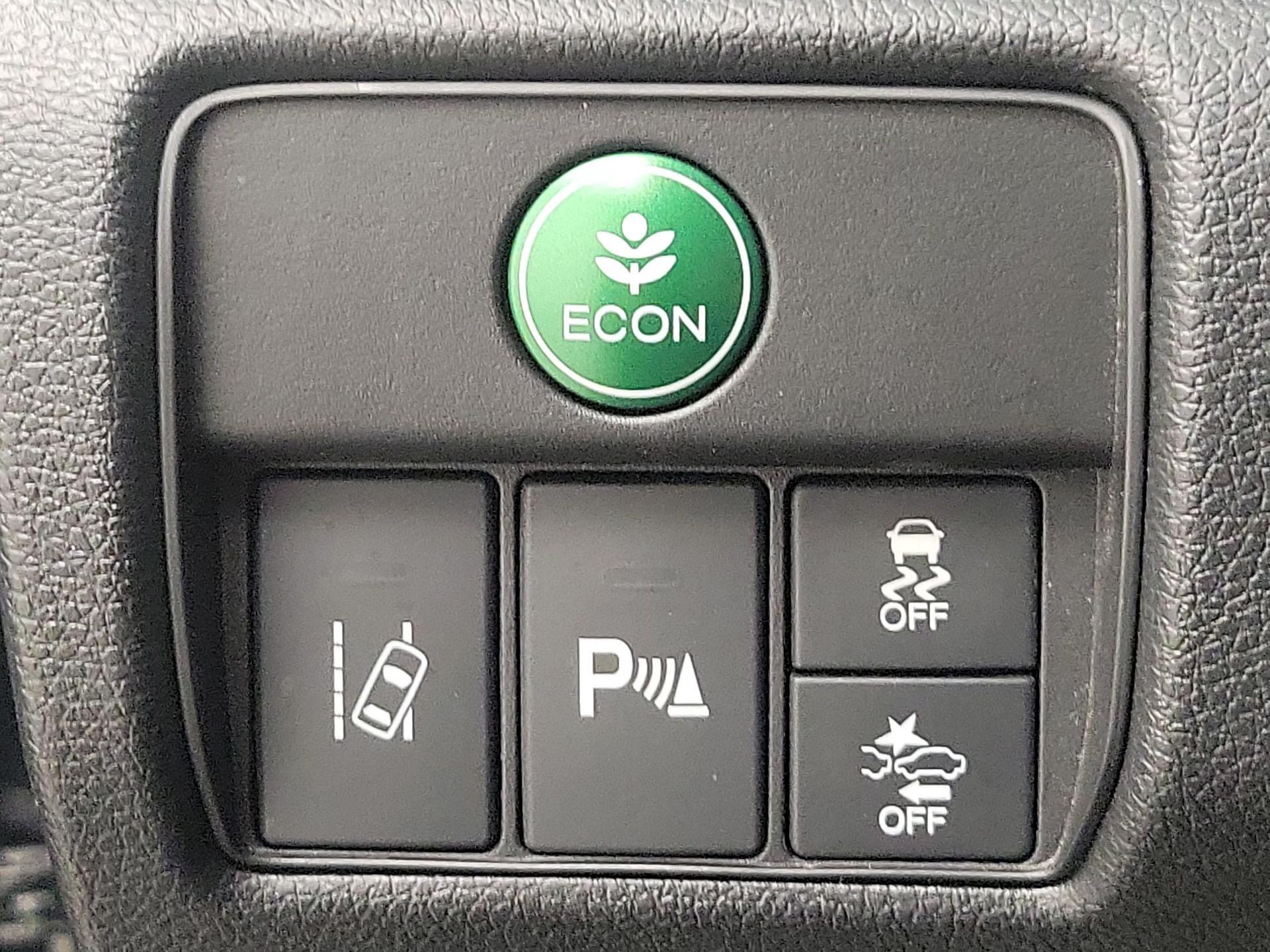 Thumbnail: 2016 Honda Accord - 13