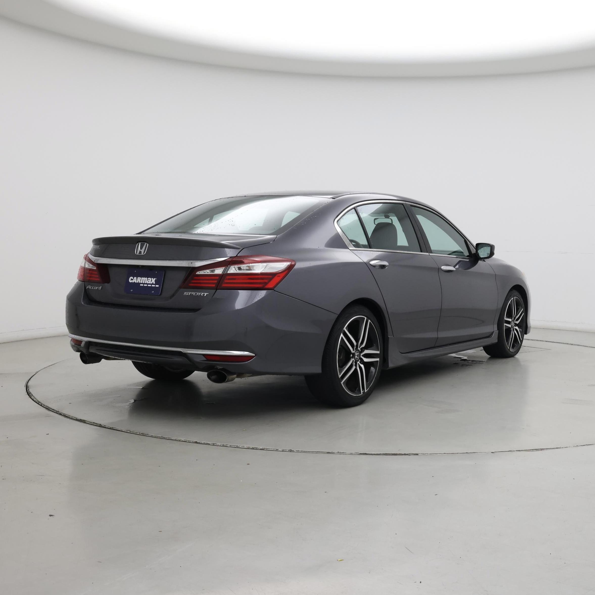 Thumbnail: 2017 Honda Accord - 8