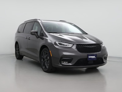 Black 2022 Chrysler Pacifica Limited