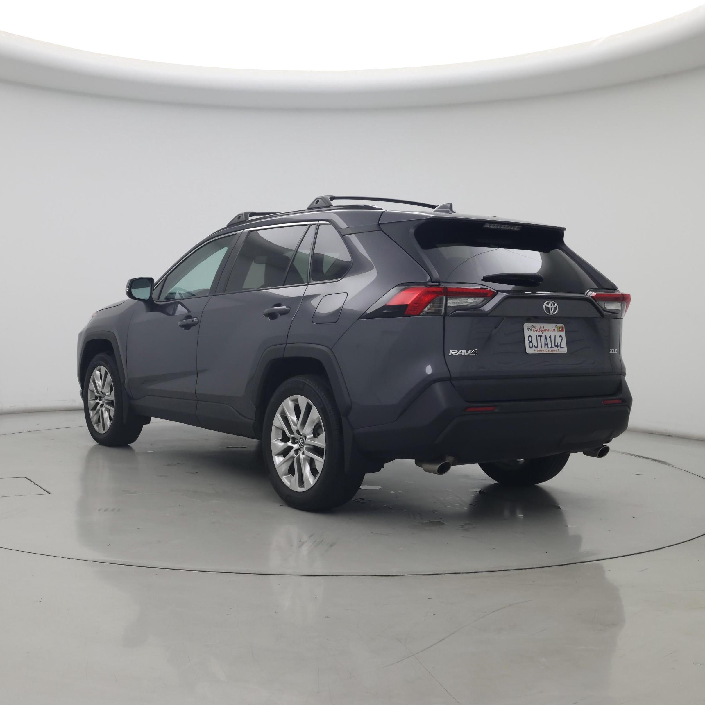 Thumbnail: 2019 Toyota RAV4 - 2