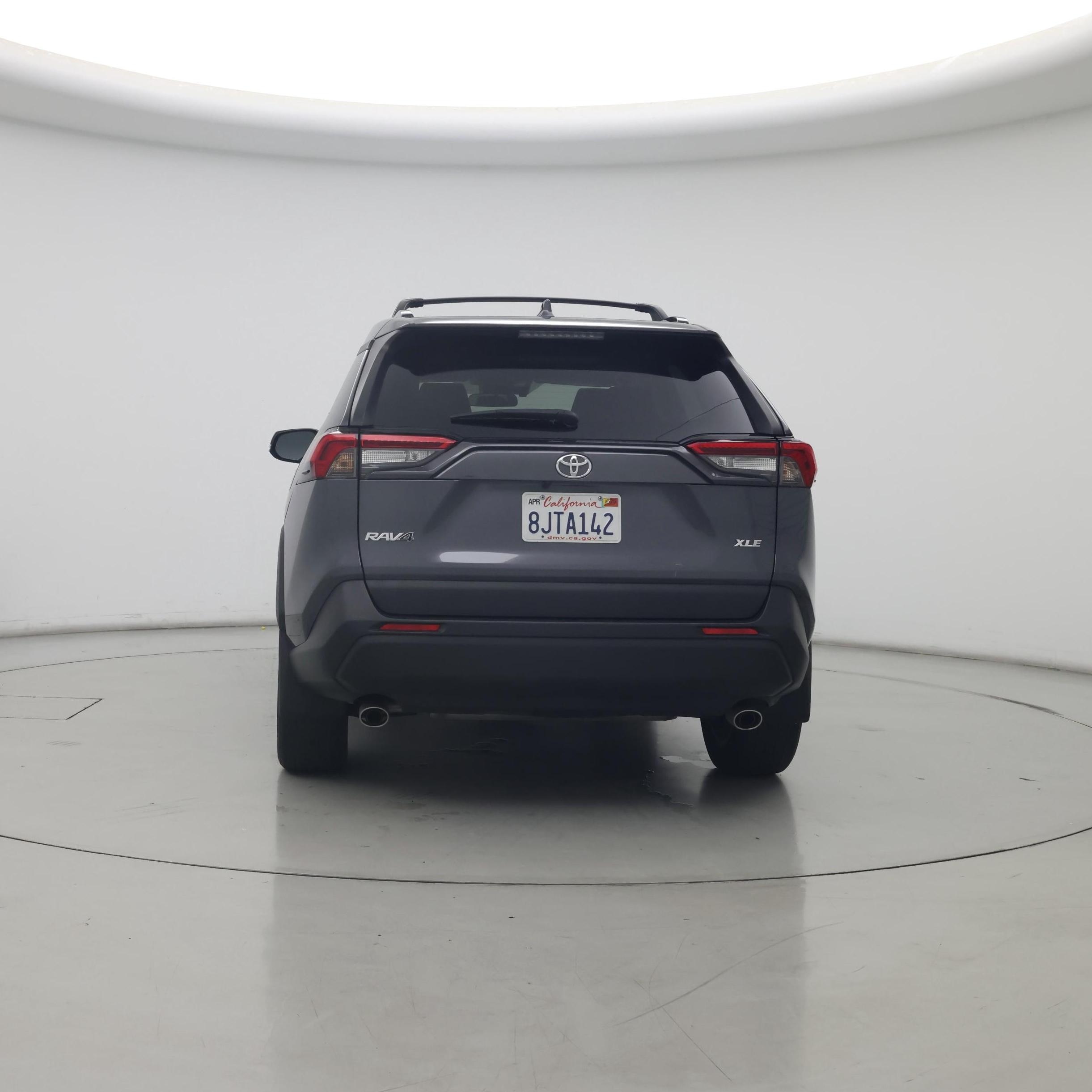 Thumbnail: 2019 Toyota RAV4 - 6