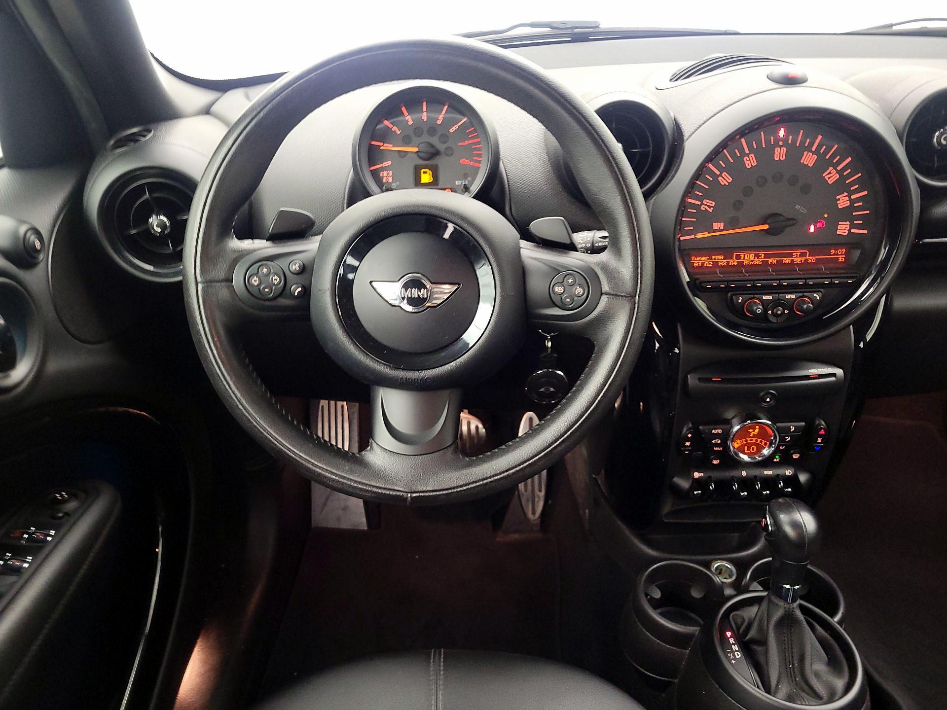 Thumbnail: 2016 MINI Cooper Countryman - 10
