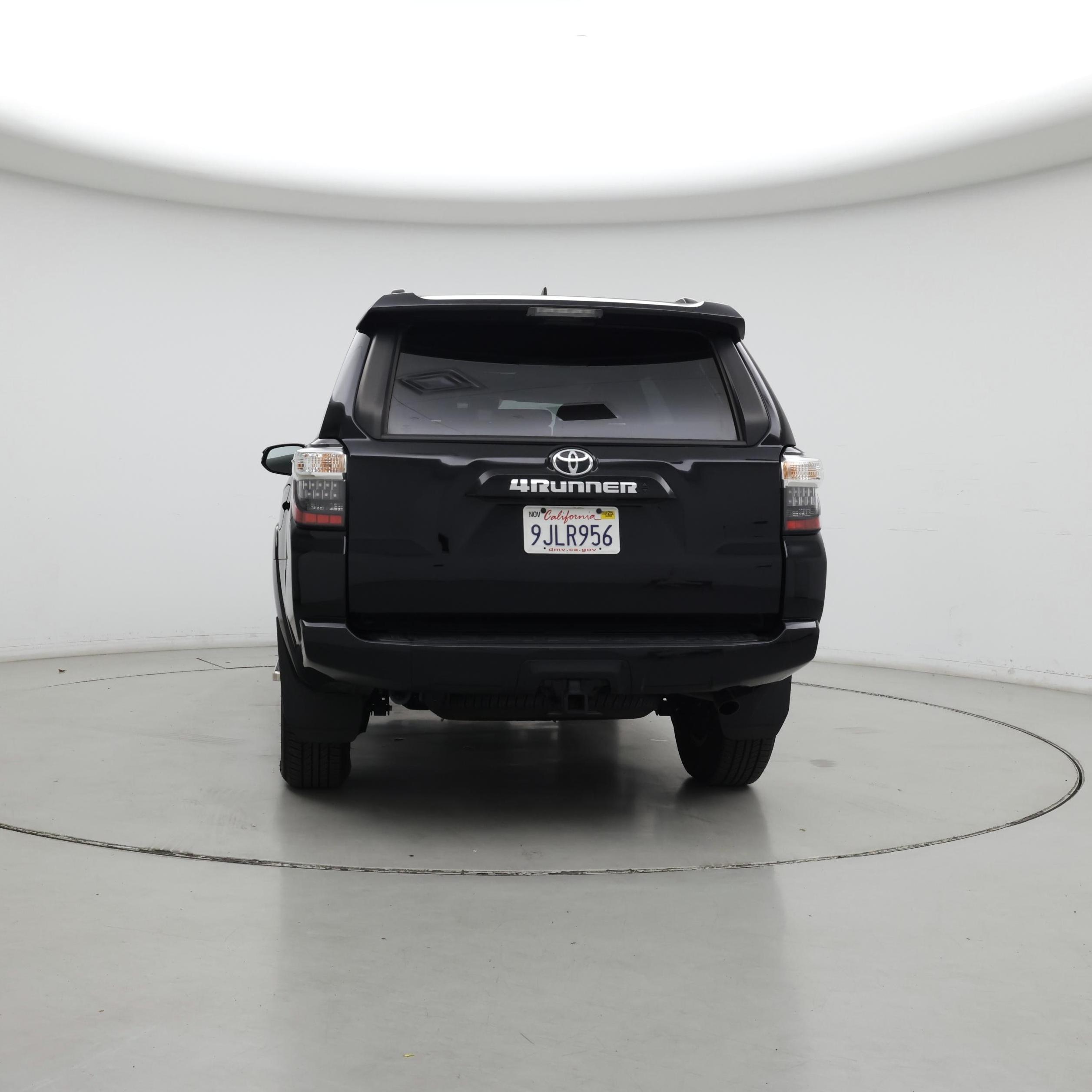 Thumbnail: 2023 Toyota 4Runner - 6