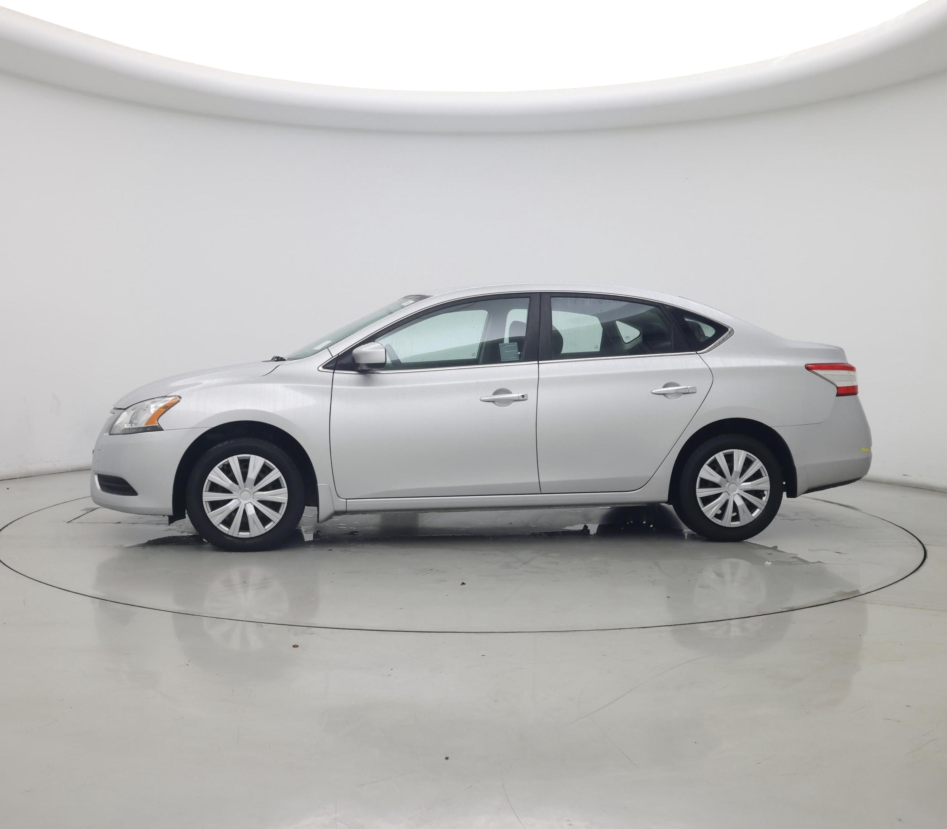 Thumbnail: 2015 Nissan Sentra - 3