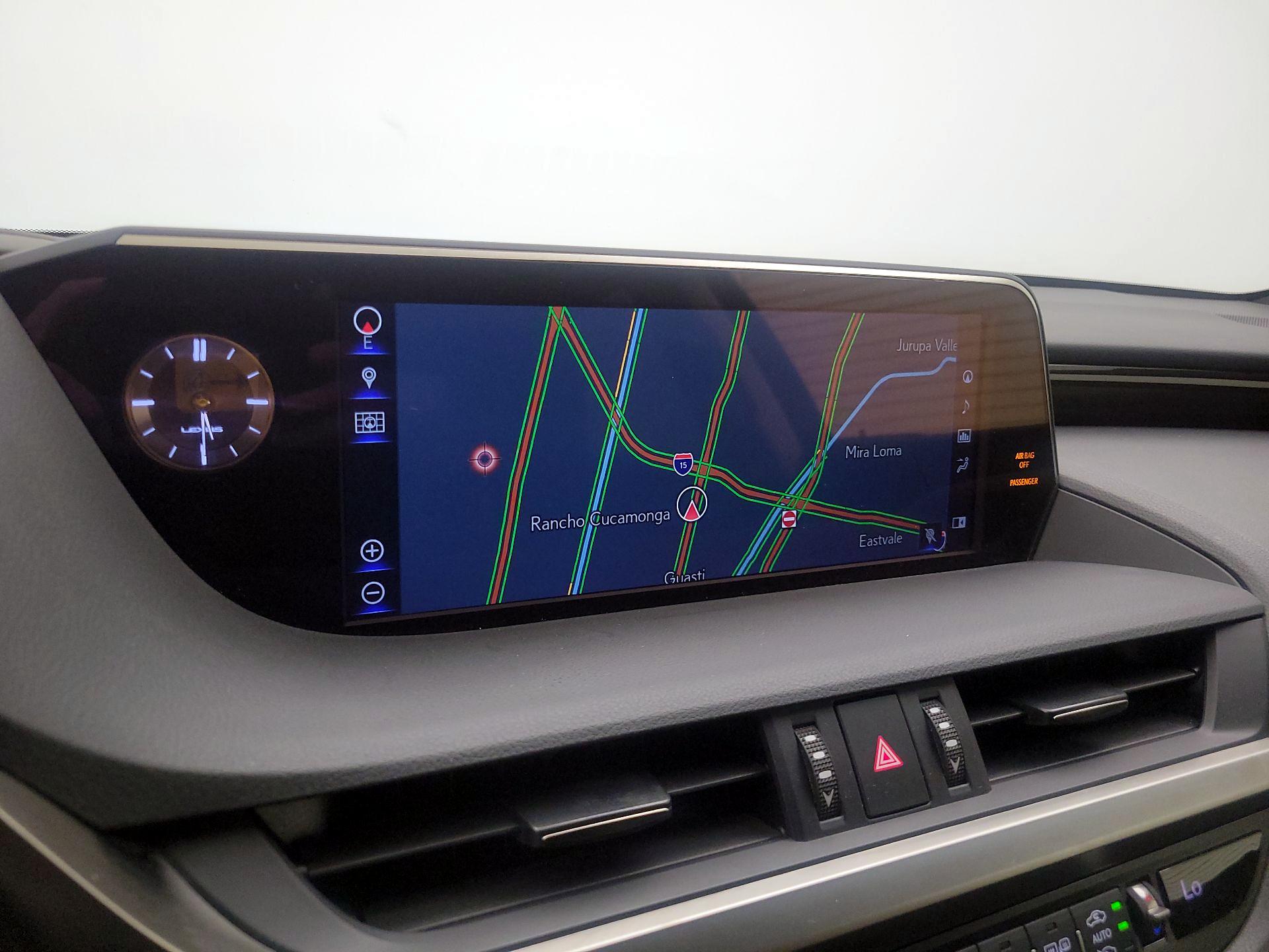 Thumbnail: 2019 Lexus ES - 14