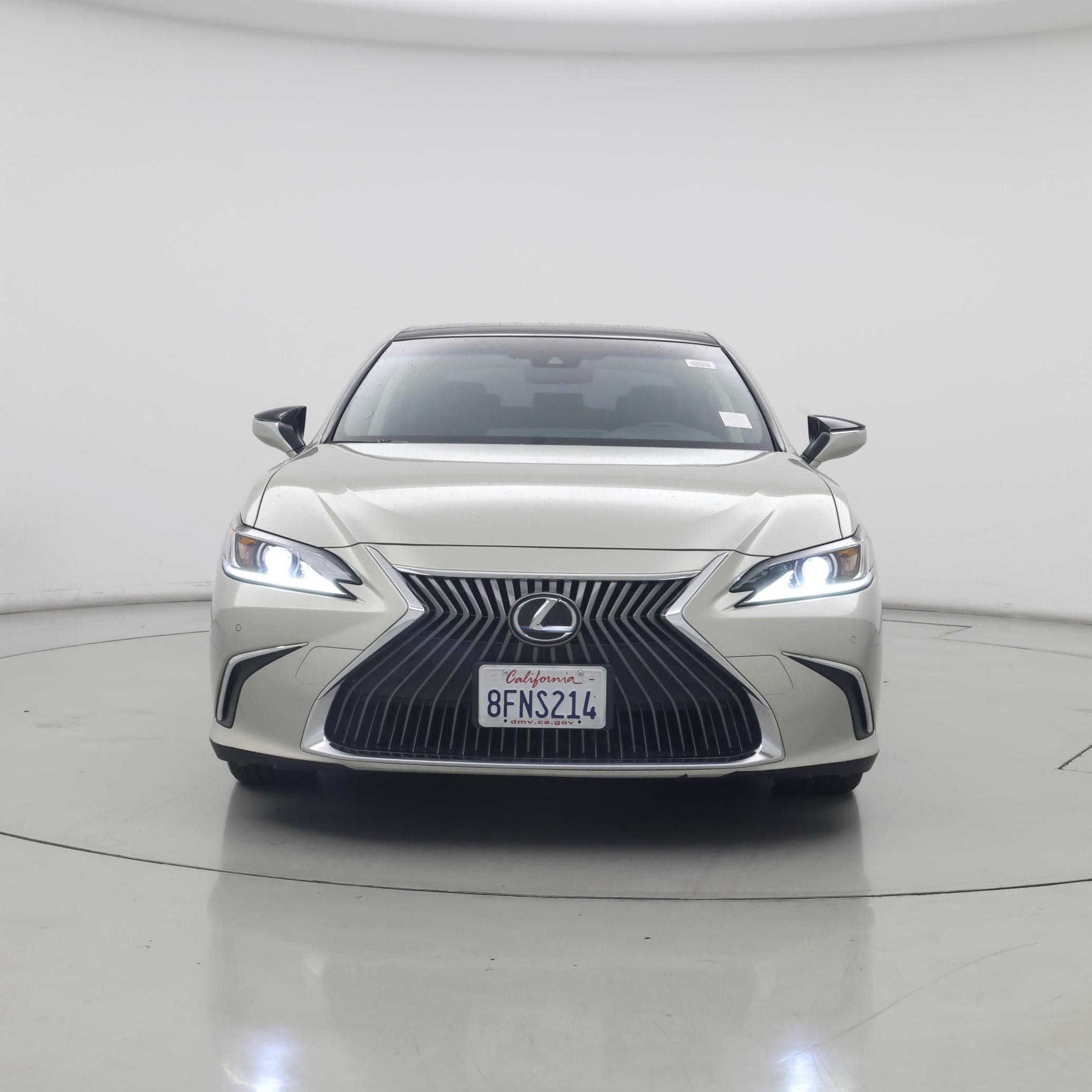 Thumbnail: 2019 Lexus ES - 5