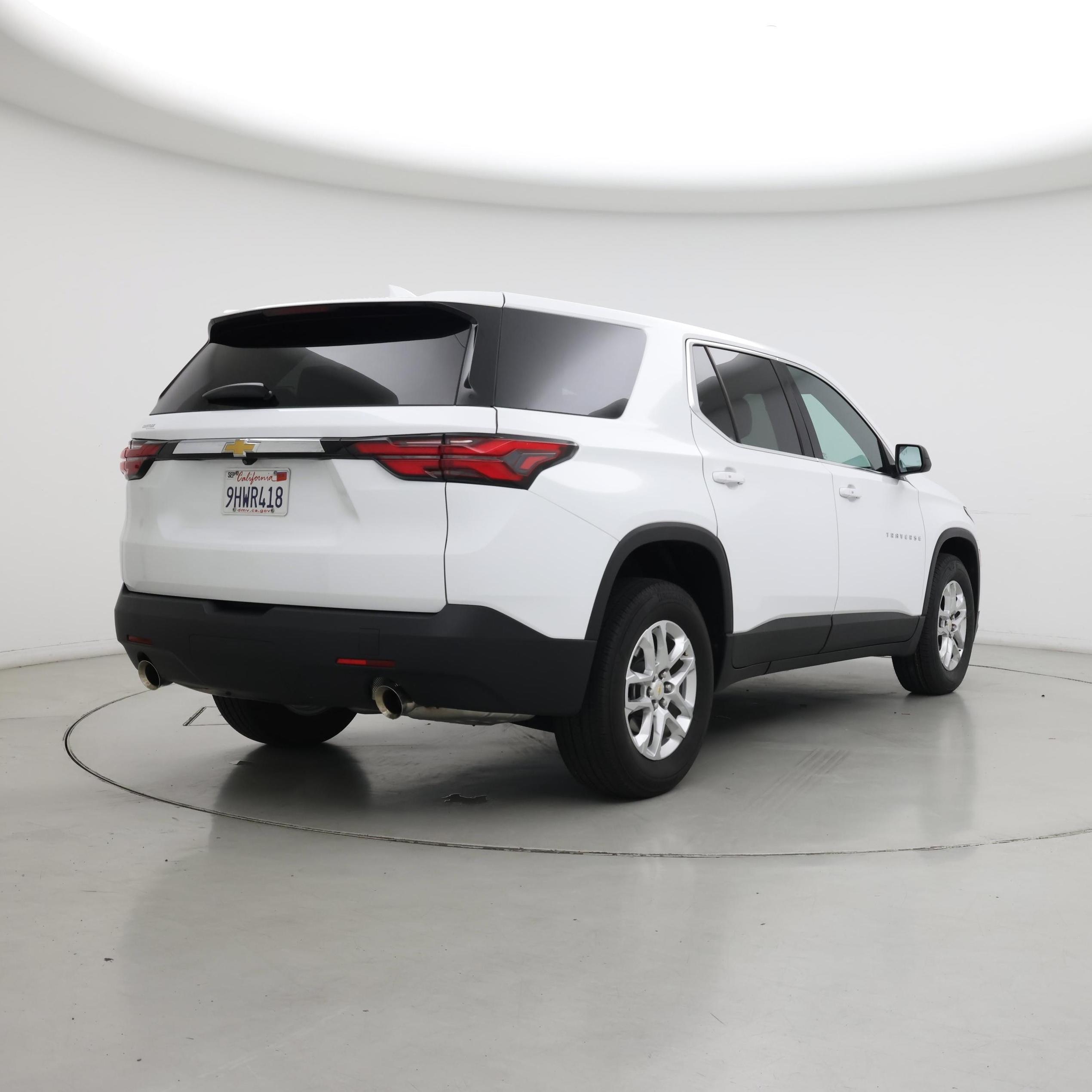 Thumbnail: 2023 Chevrolet Traverse - 8