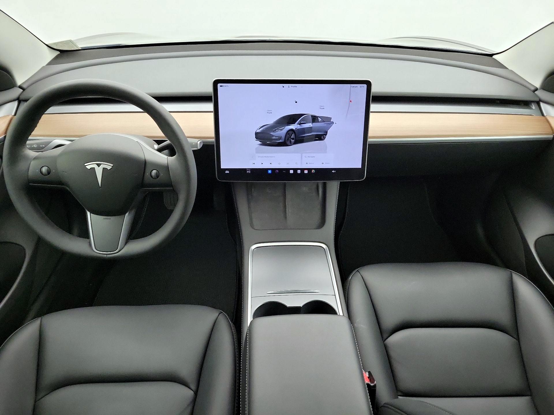 Thumbnail: 2023 Tesla Model 3 - 9