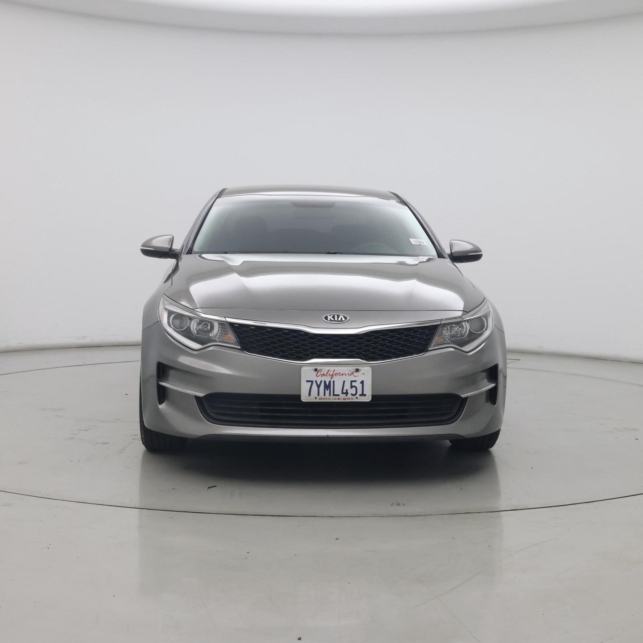 Thumbnail: 2017 Kia Optima - 5