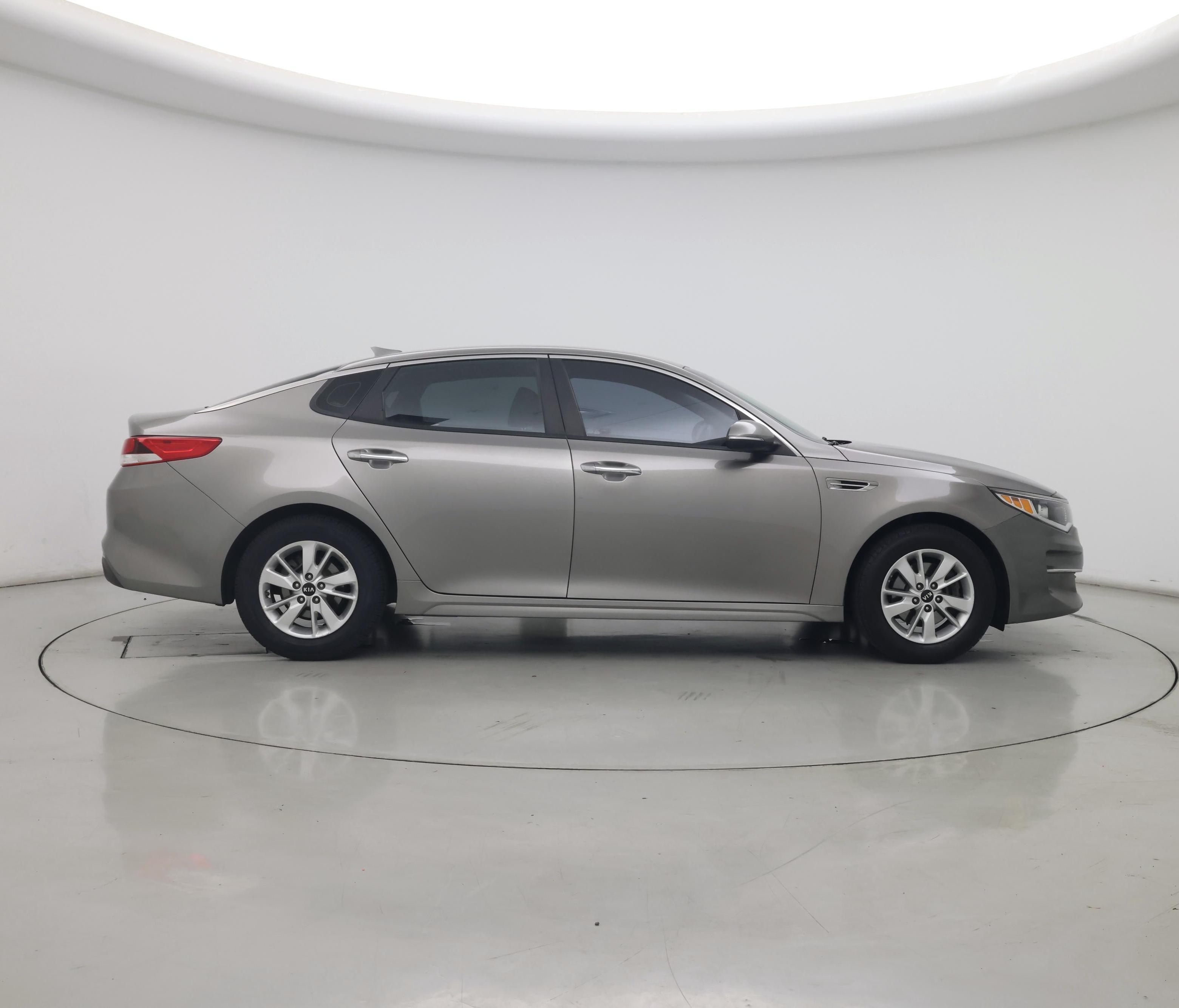 Thumbnail: 2017 Kia Optima - 7