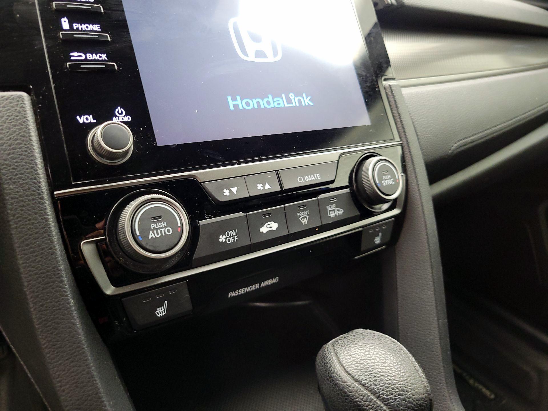 Thumbnail: 2019 Honda Civic - 16