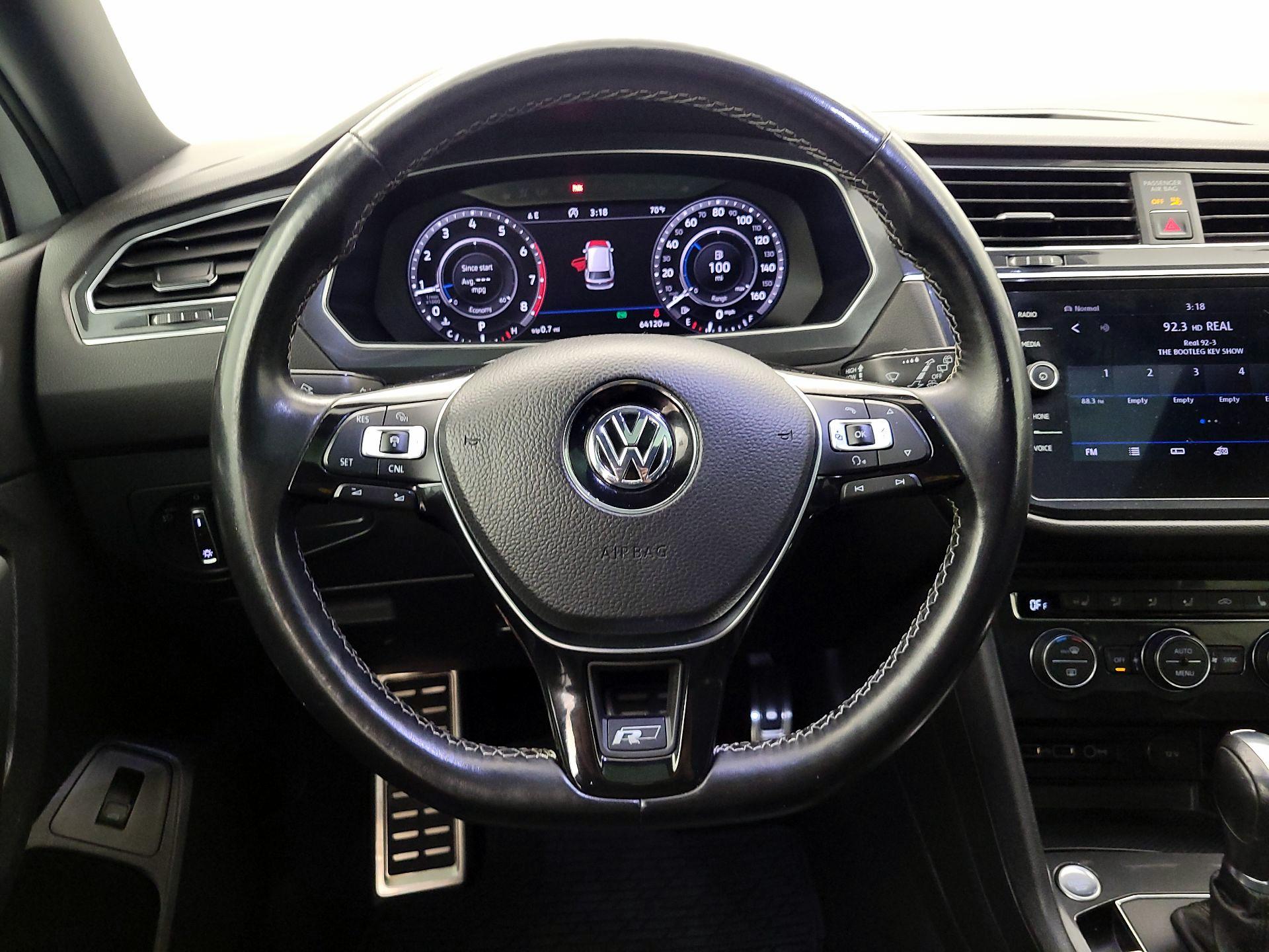 Thumbnail: 2018 Volkswagen Tiguan - 10