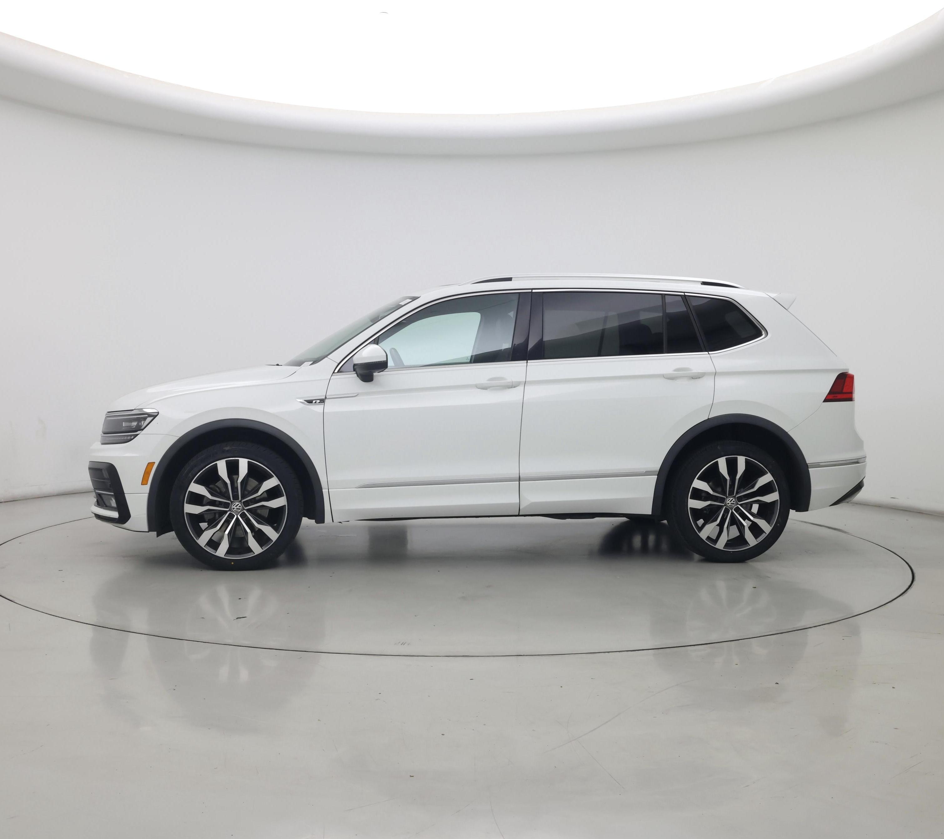 Thumbnail: 2018 Volkswagen Tiguan - 3
