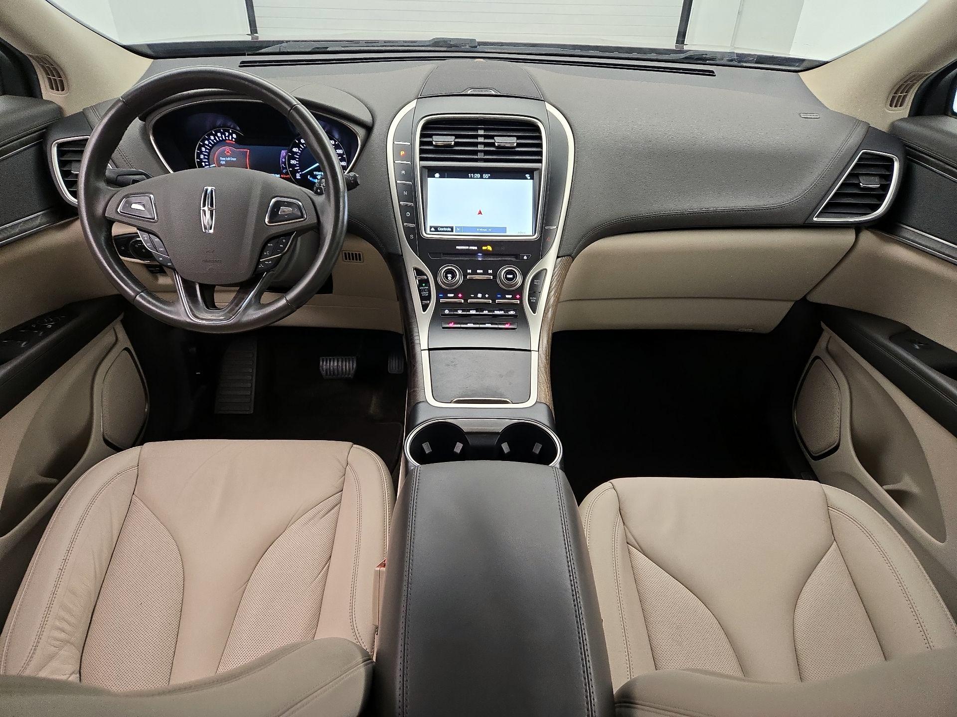 Thumbnail: 2017 Lincoln MKX - 9