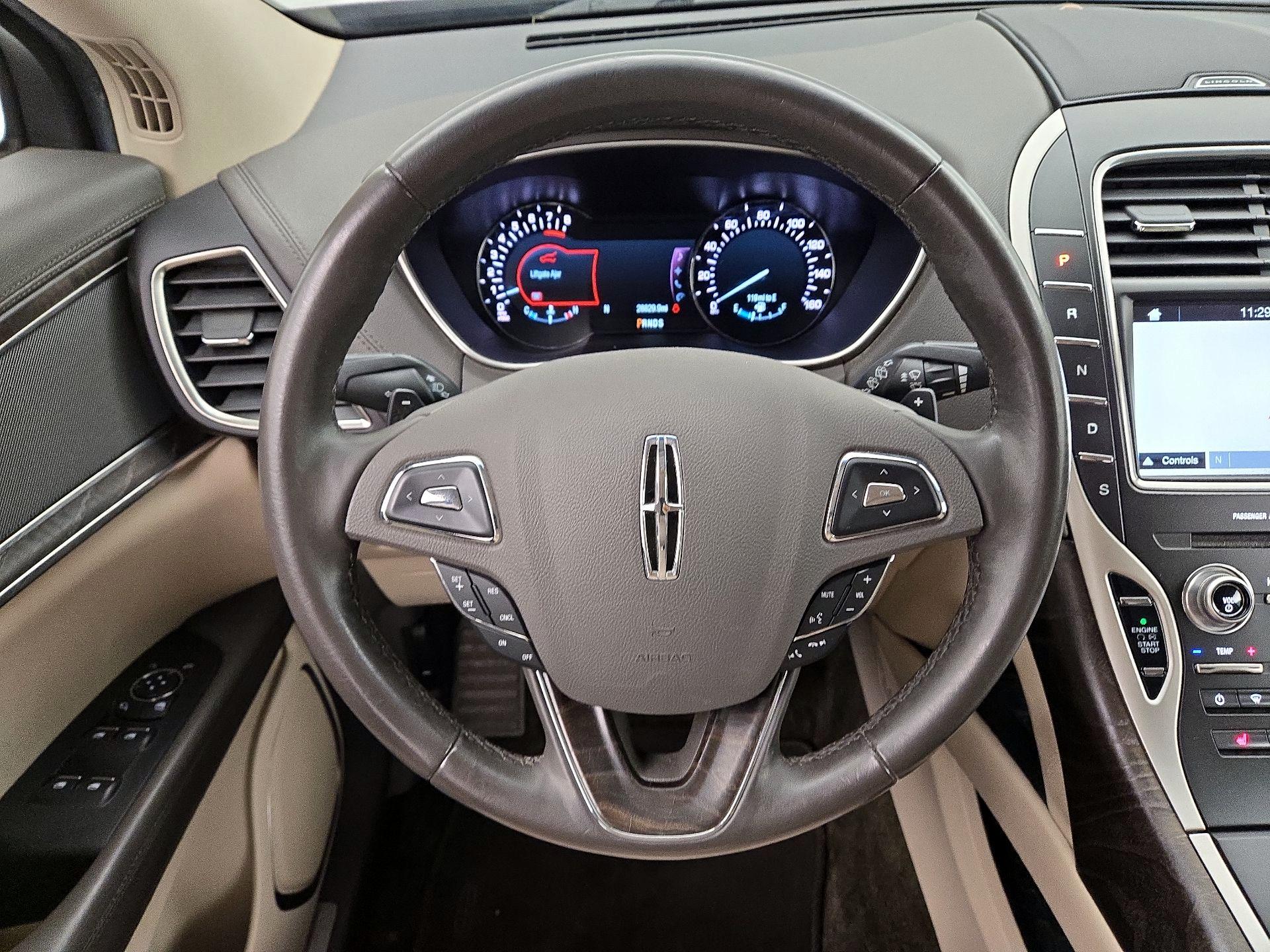 Thumbnail: 2017 Lincoln MKX - 10