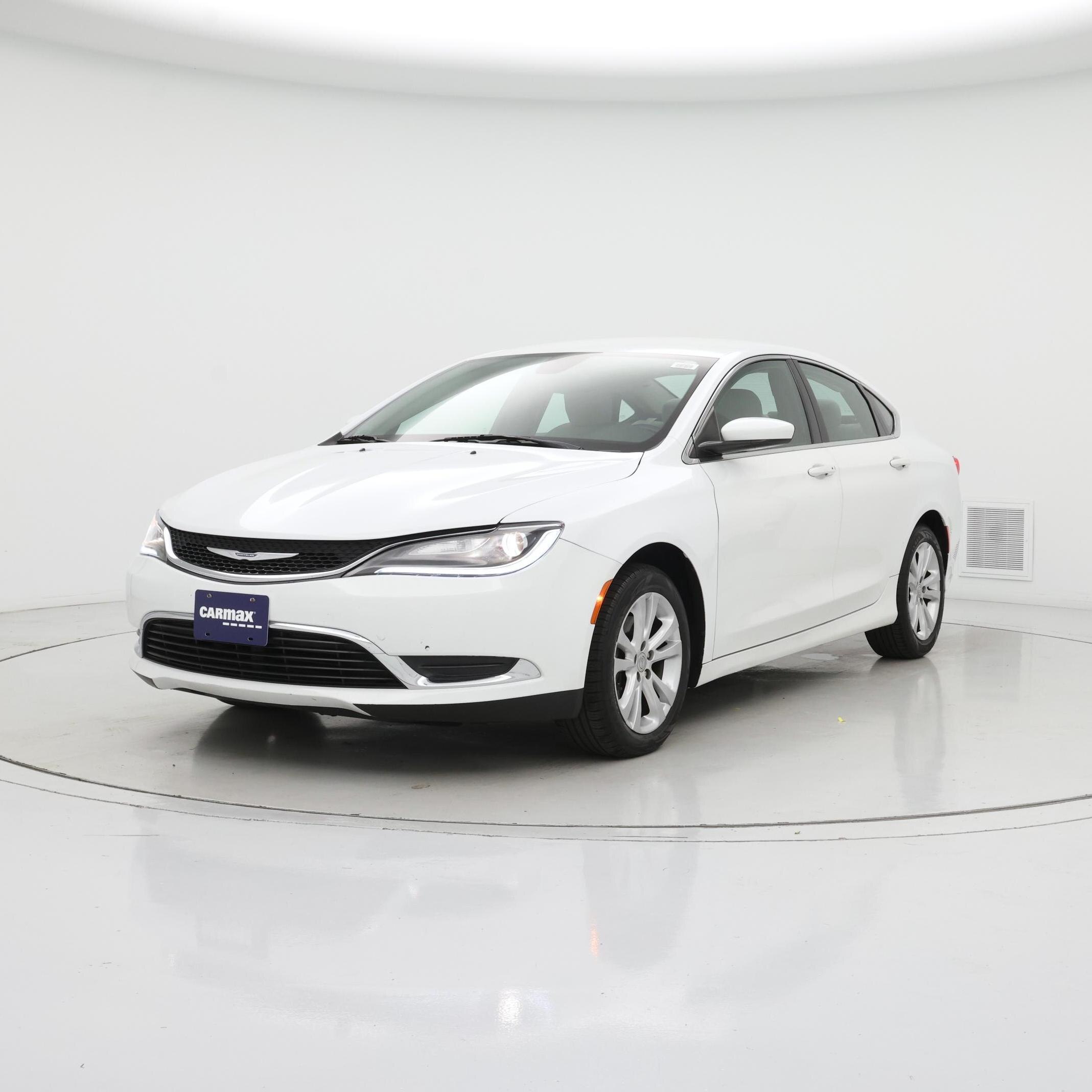 Thumbnail: 2015 Chrysler 200 - 4