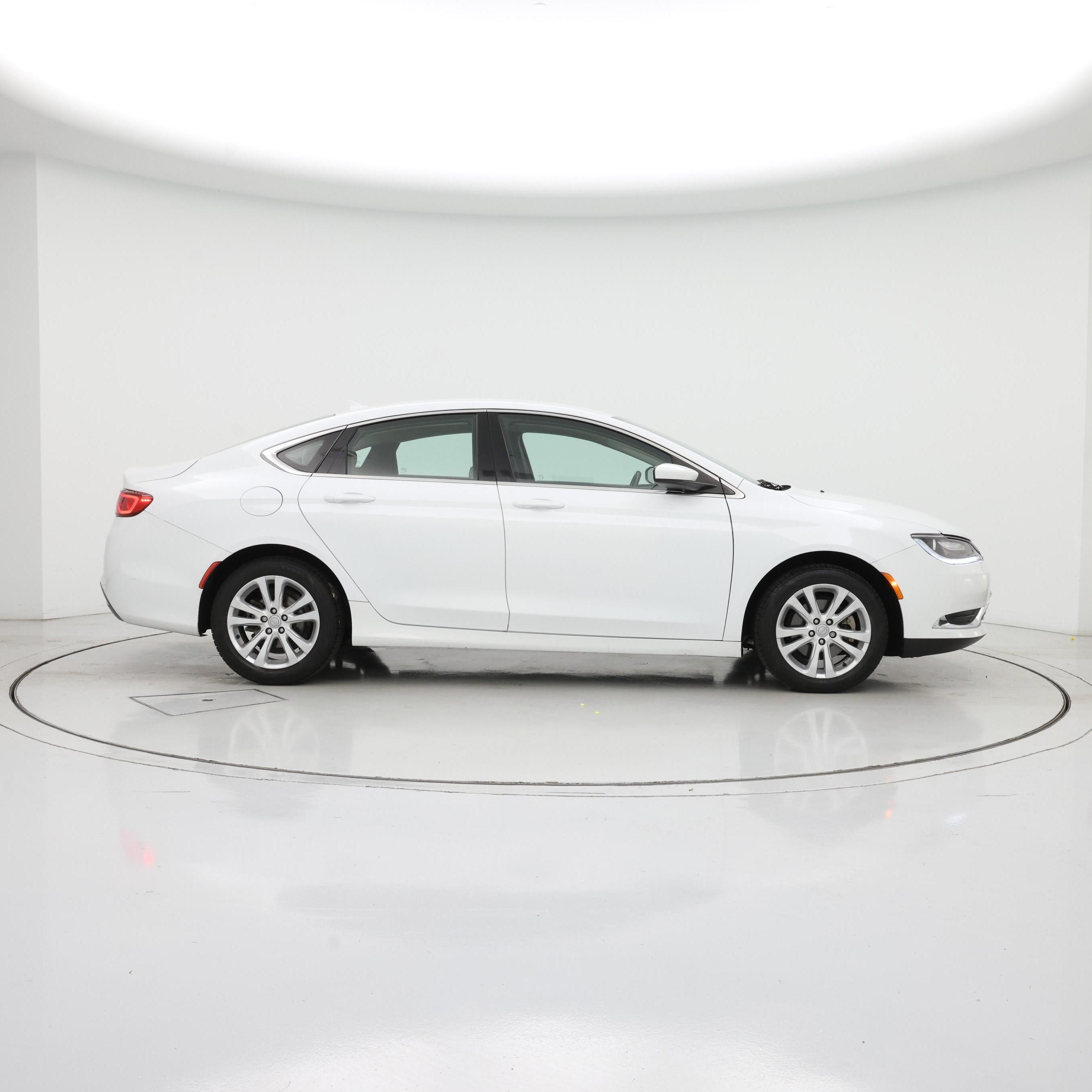 Thumbnail: 2015 Chrysler 200 - 7