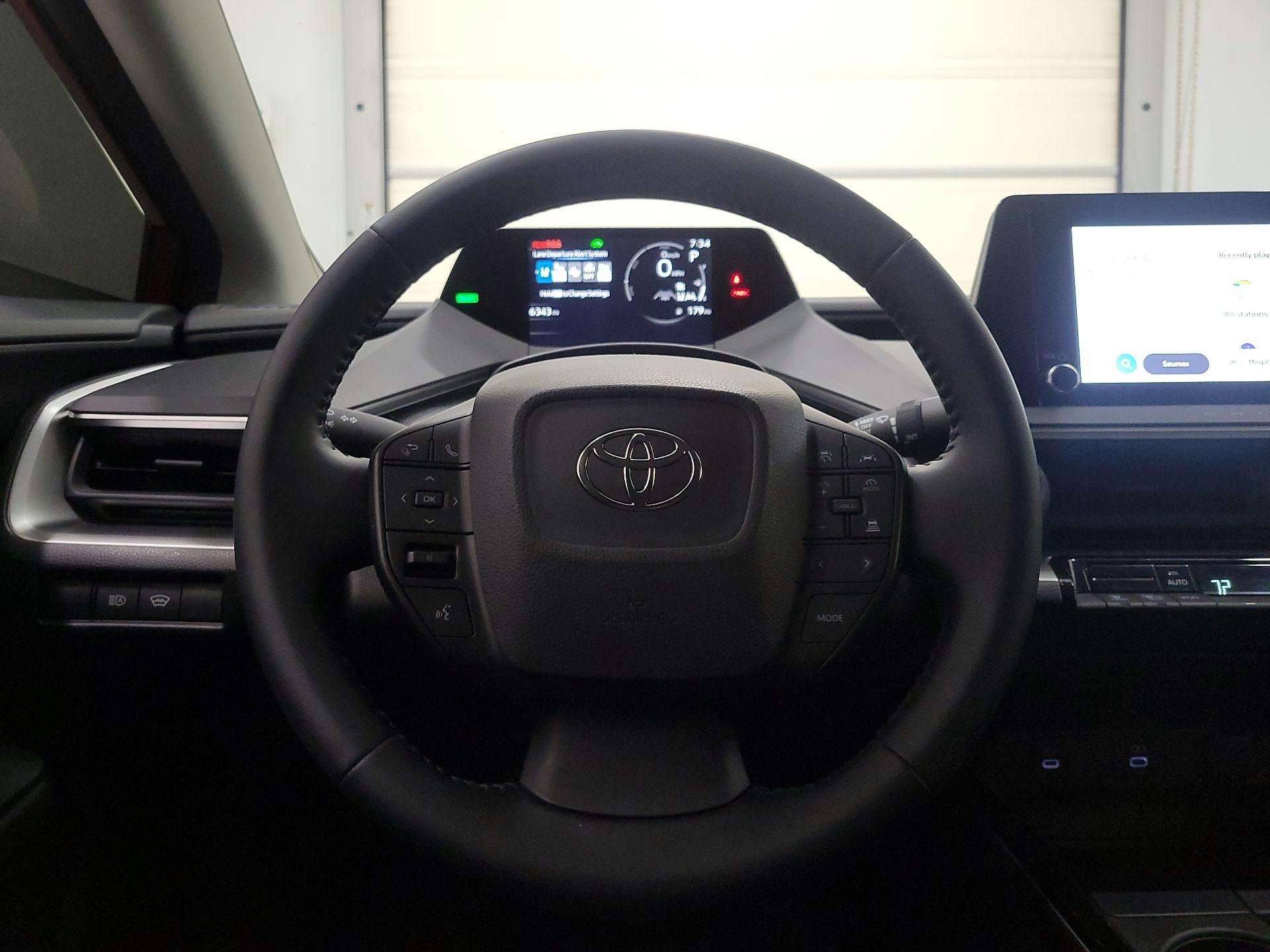 Thumbnail: 2025 Toyota Prius - 10