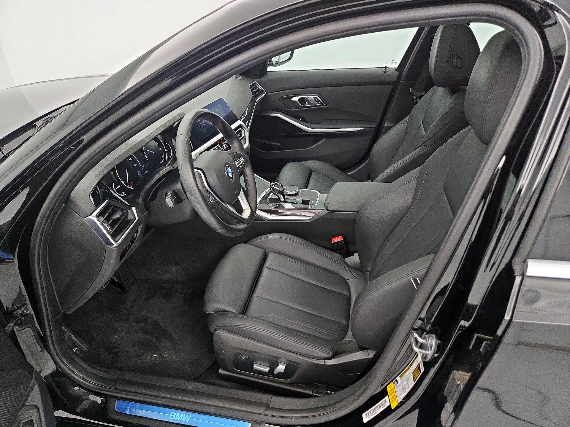 Thumbnail: 2019 BMW 3 Series - 11