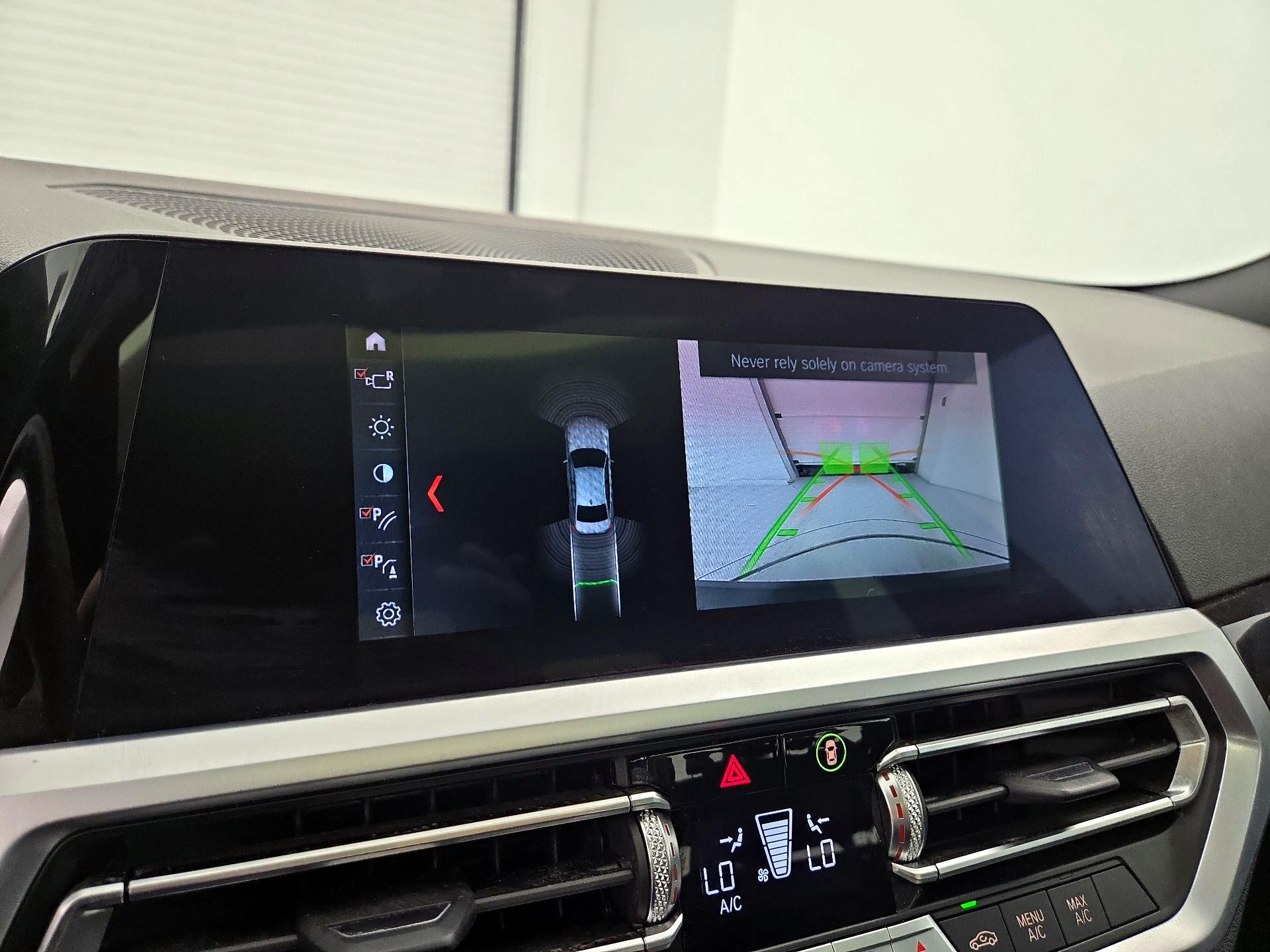 Thumbnail: 2019 BMW 3 Series - 14