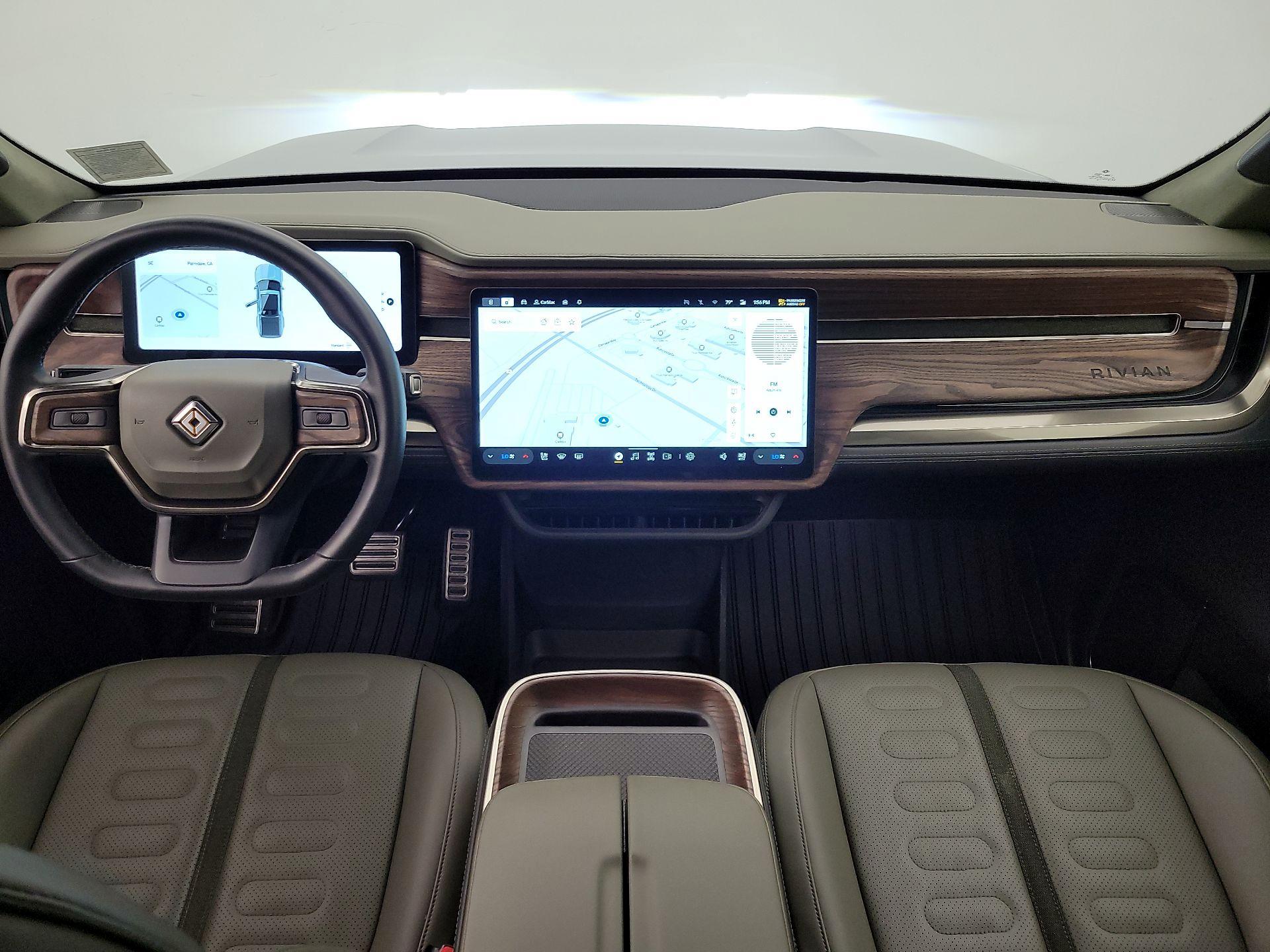 Thumbnail: 2022 Rivian R1T - 9
