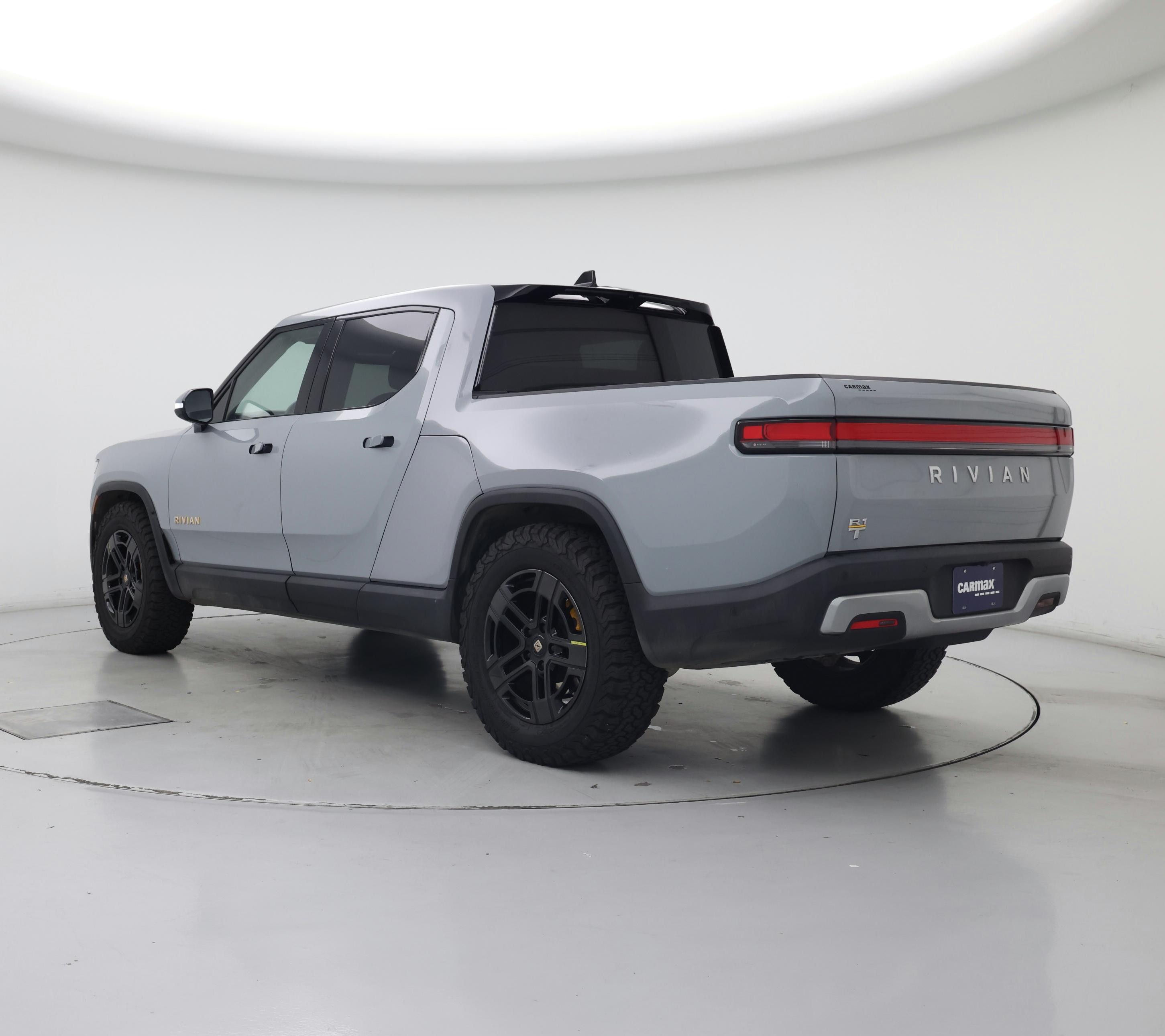 Thumbnail: 2022 Rivian R1T - 2