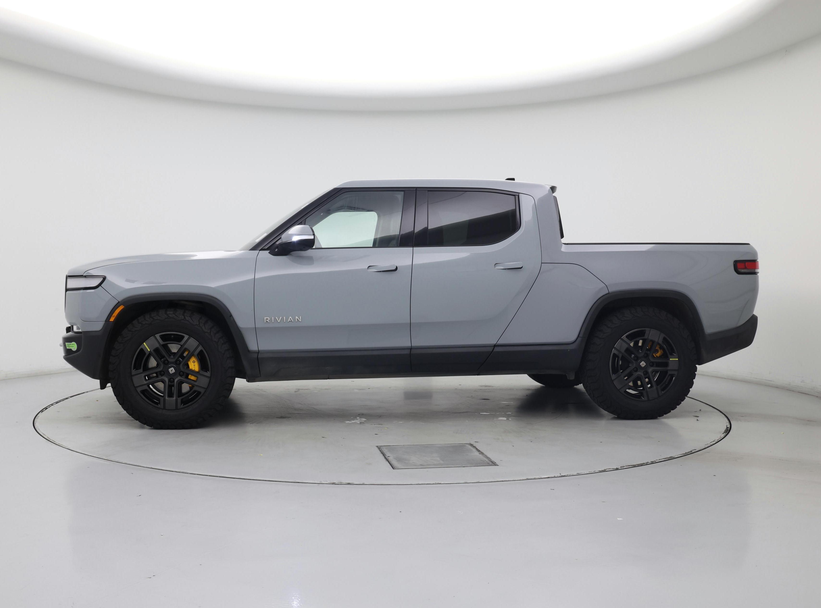 Thumbnail: 2022 Rivian R1T - 3