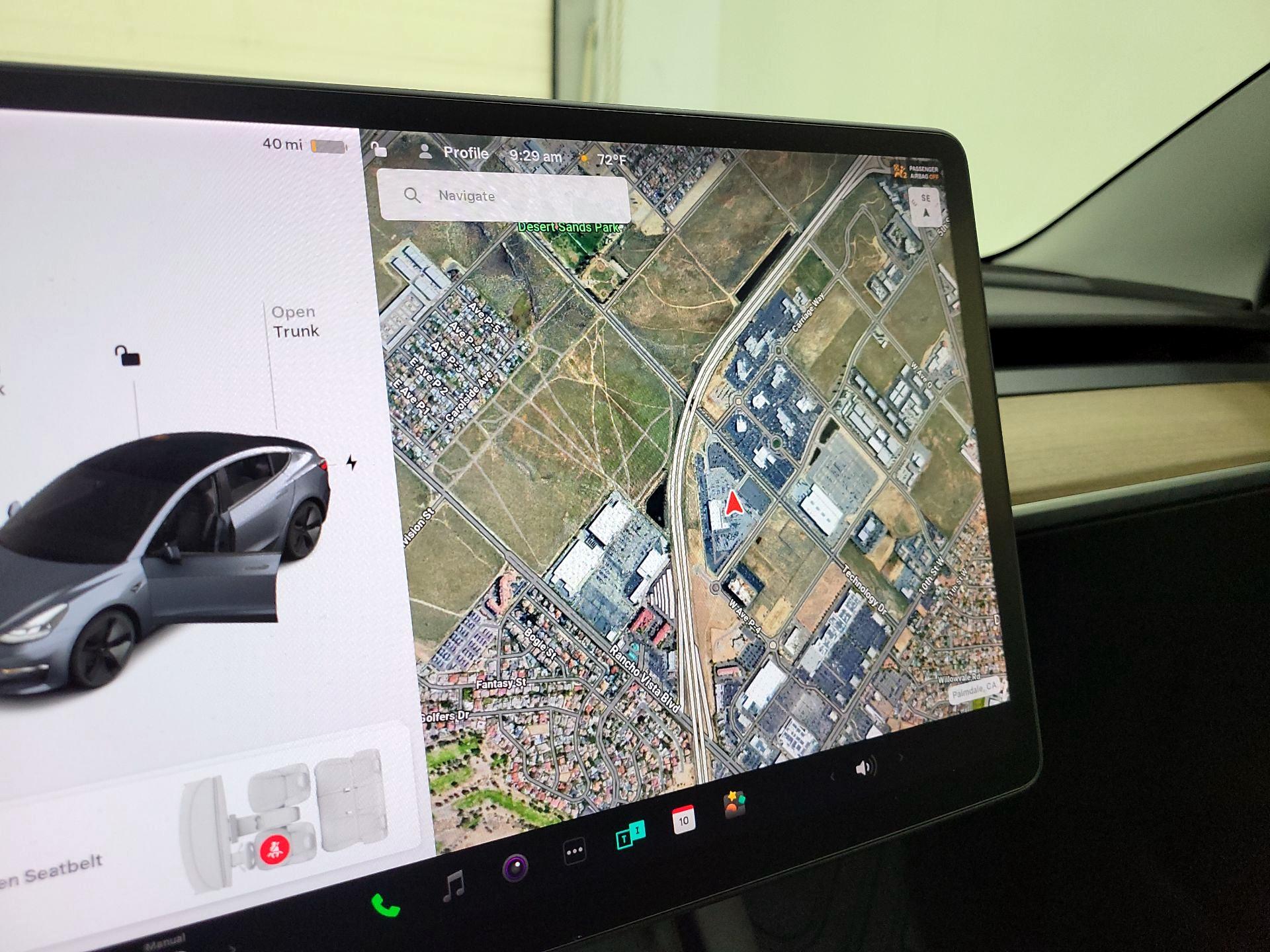 Thumbnail: 2022 Tesla Model 3 - 13