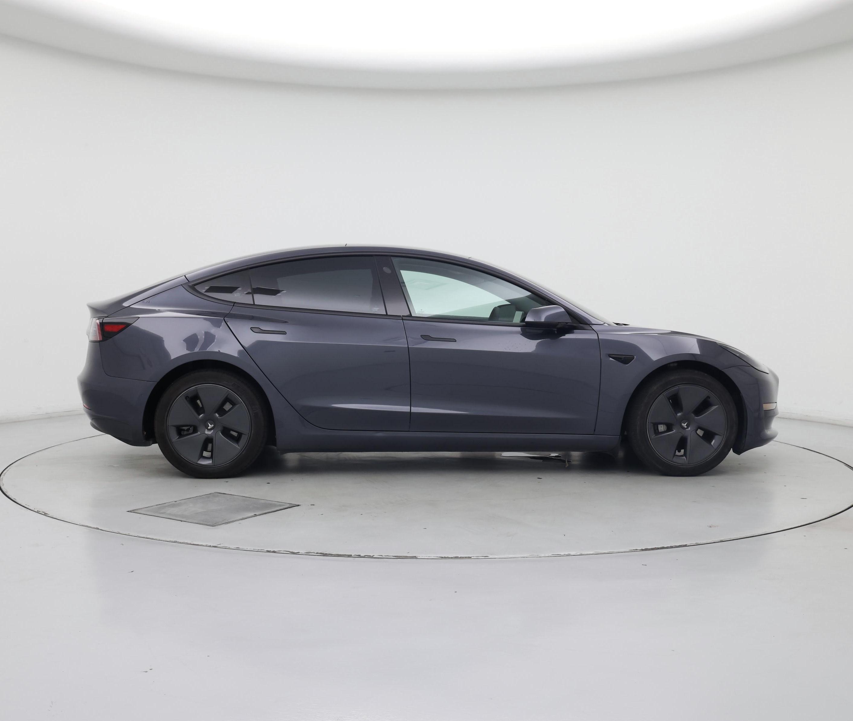 Thumbnail: 2022 Tesla Model 3 - 7
