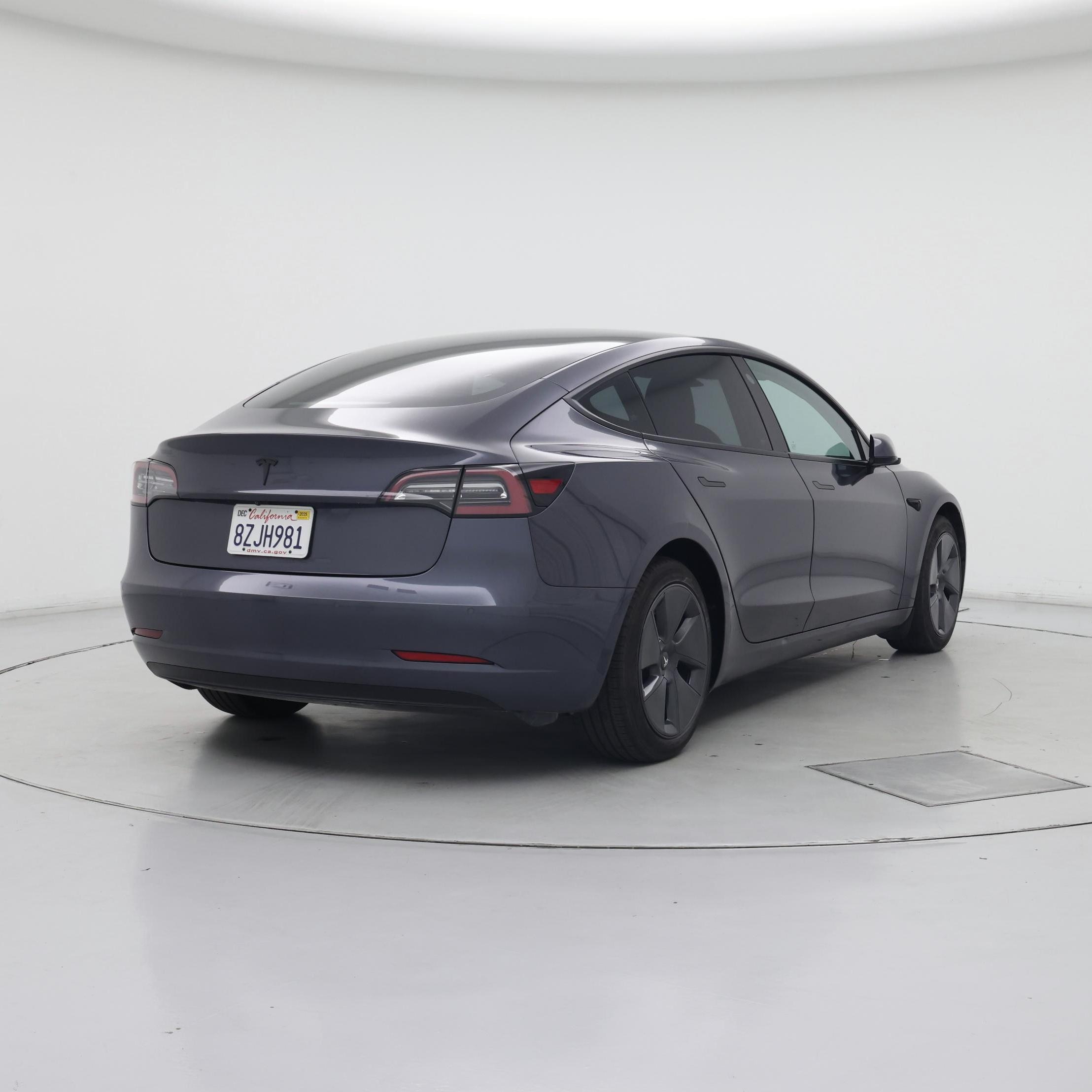 Thumbnail: 2022 Tesla Model 3 - 8
