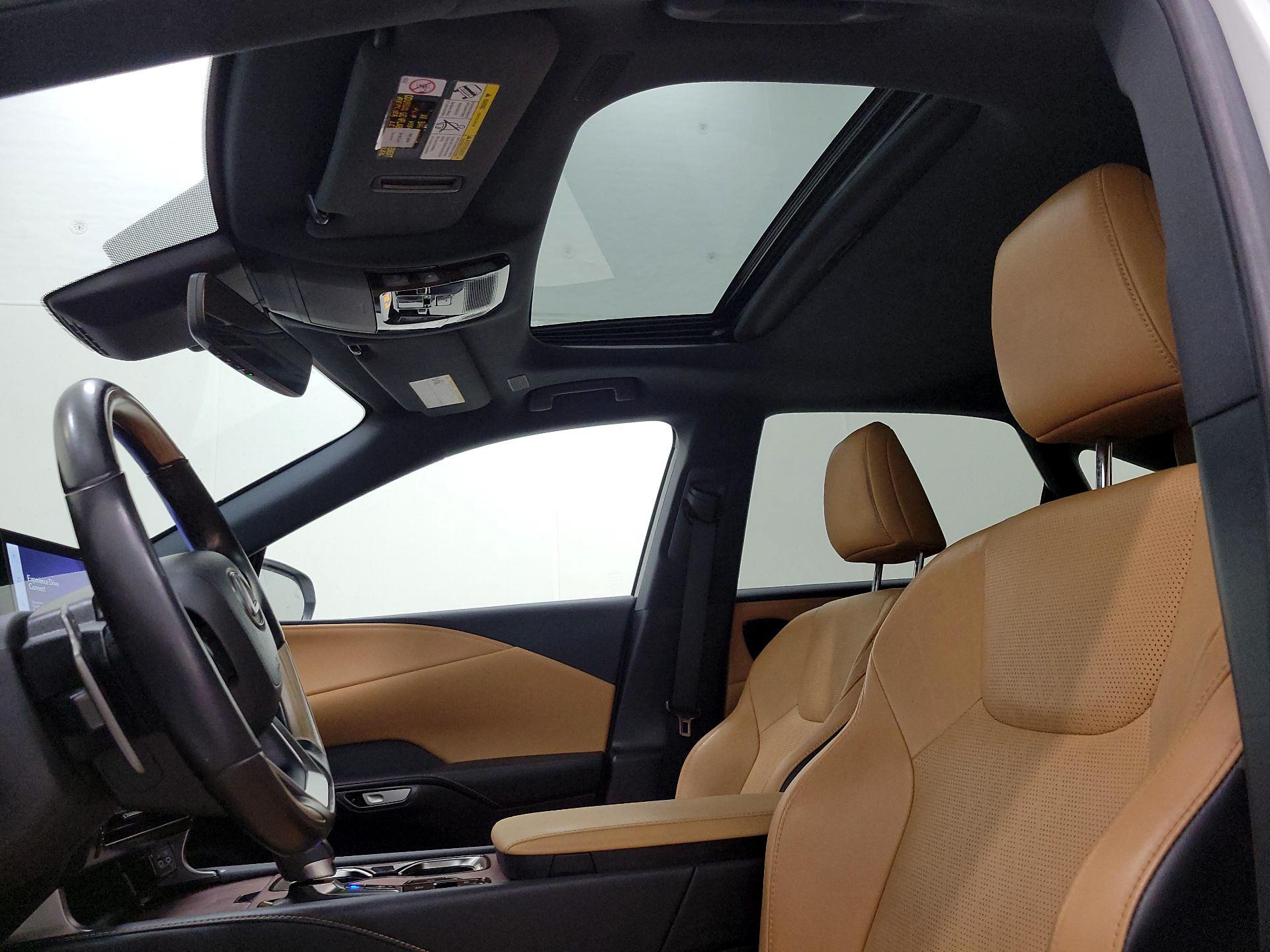 Thumbnail: 2023 Lexus RX - 19