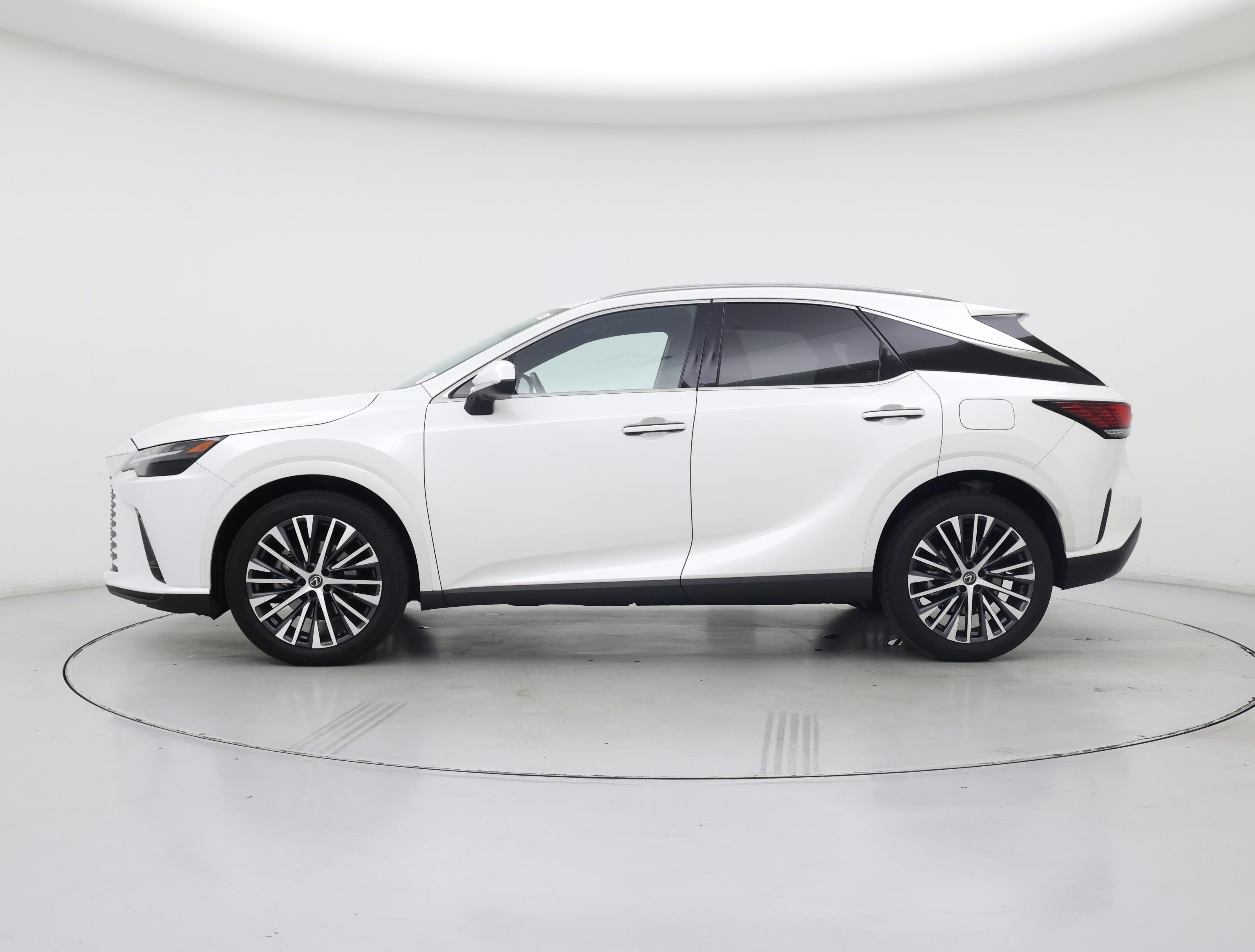 Thumbnail: 2023 Lexus RX - 3