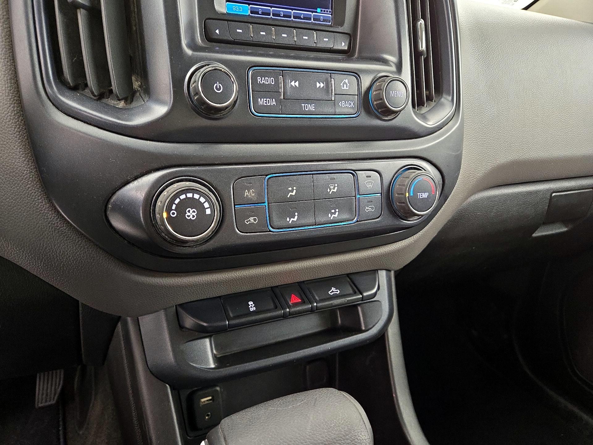 Thumbnail: 2017 Chevrolet Colorado - 16