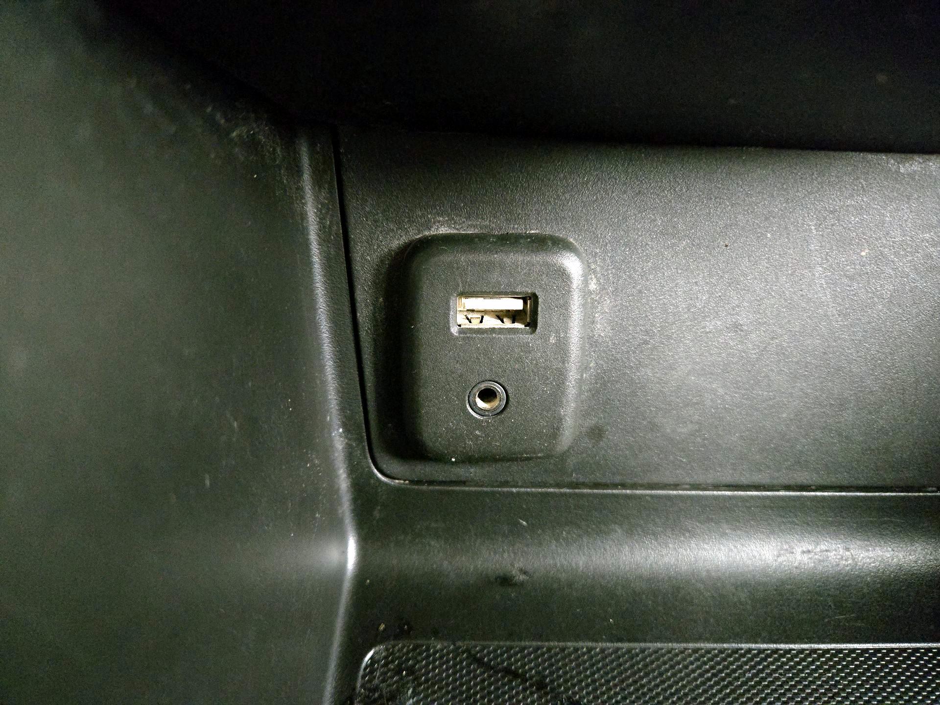 Thumbnail: 2017 Chevrolet Colorado - 18