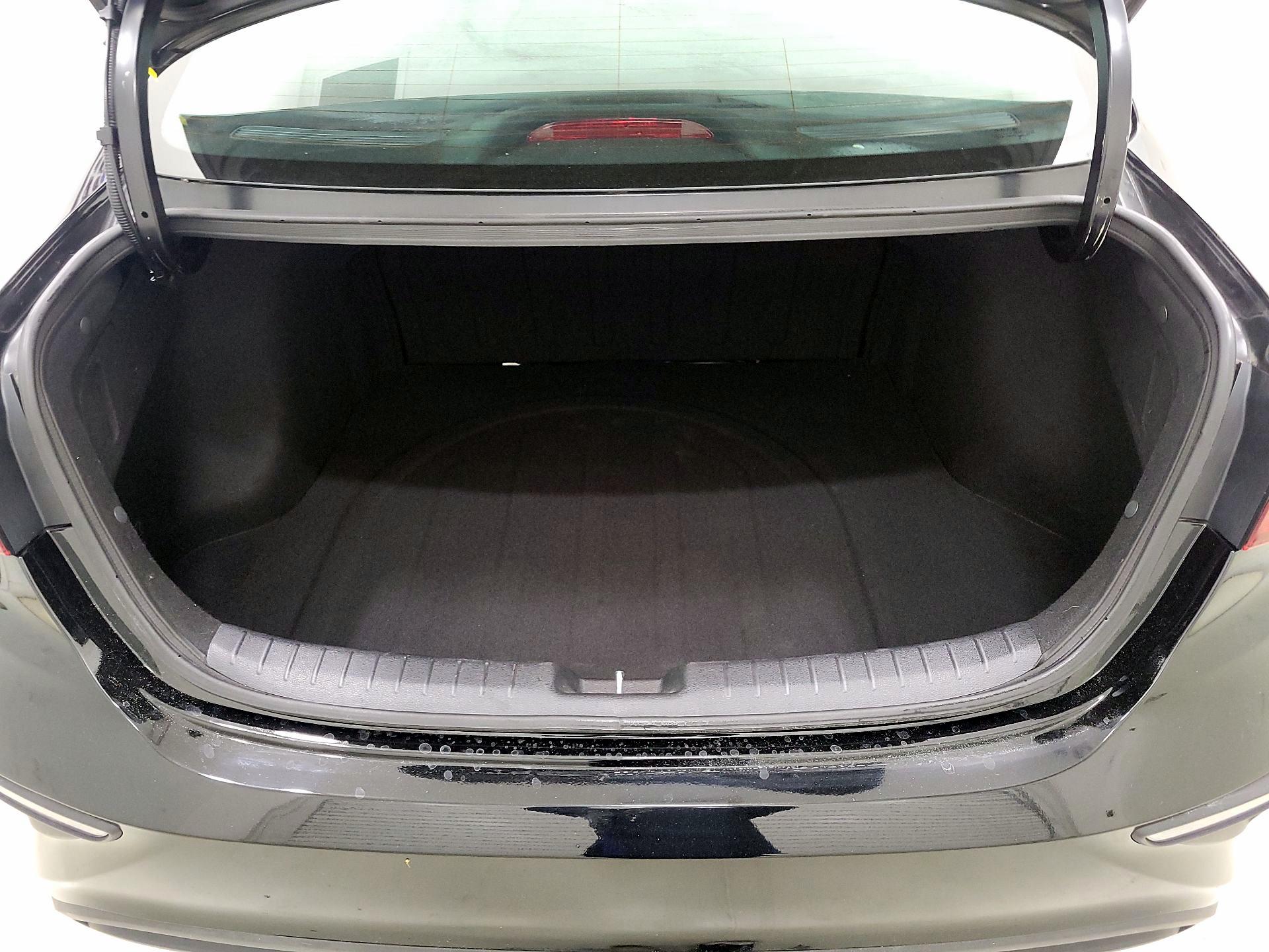 Thumbnail: 2020 Kia Forte - 20