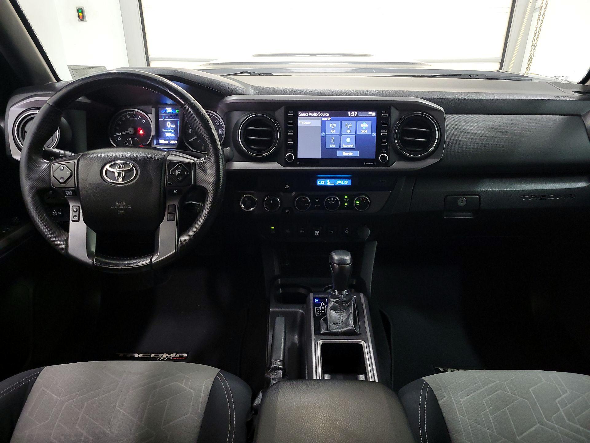 Thumbnail: 2022 Toyota Tacoma - 9