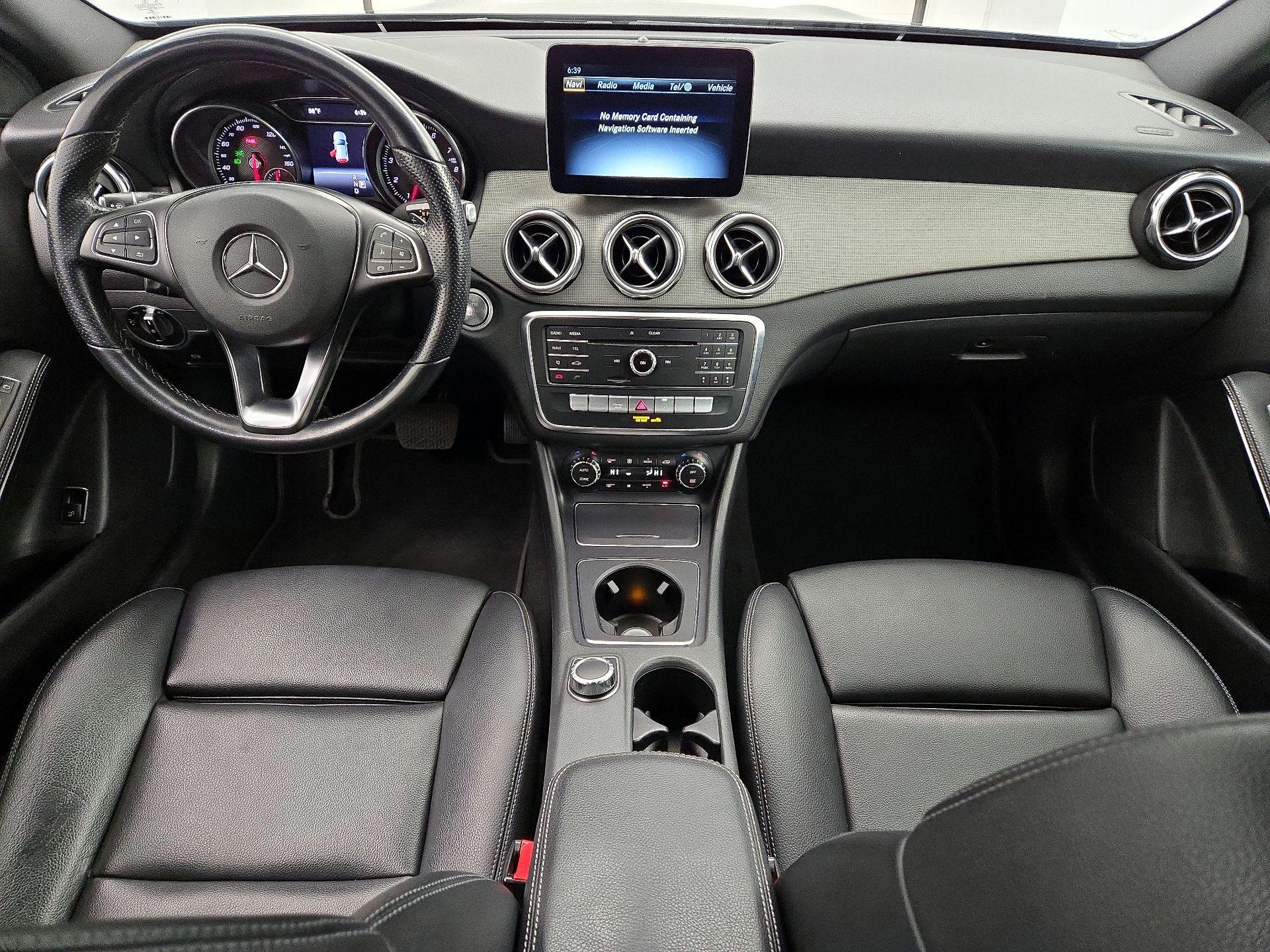 Thumbnail: 2019 Mercedes-Benz GLA - 9